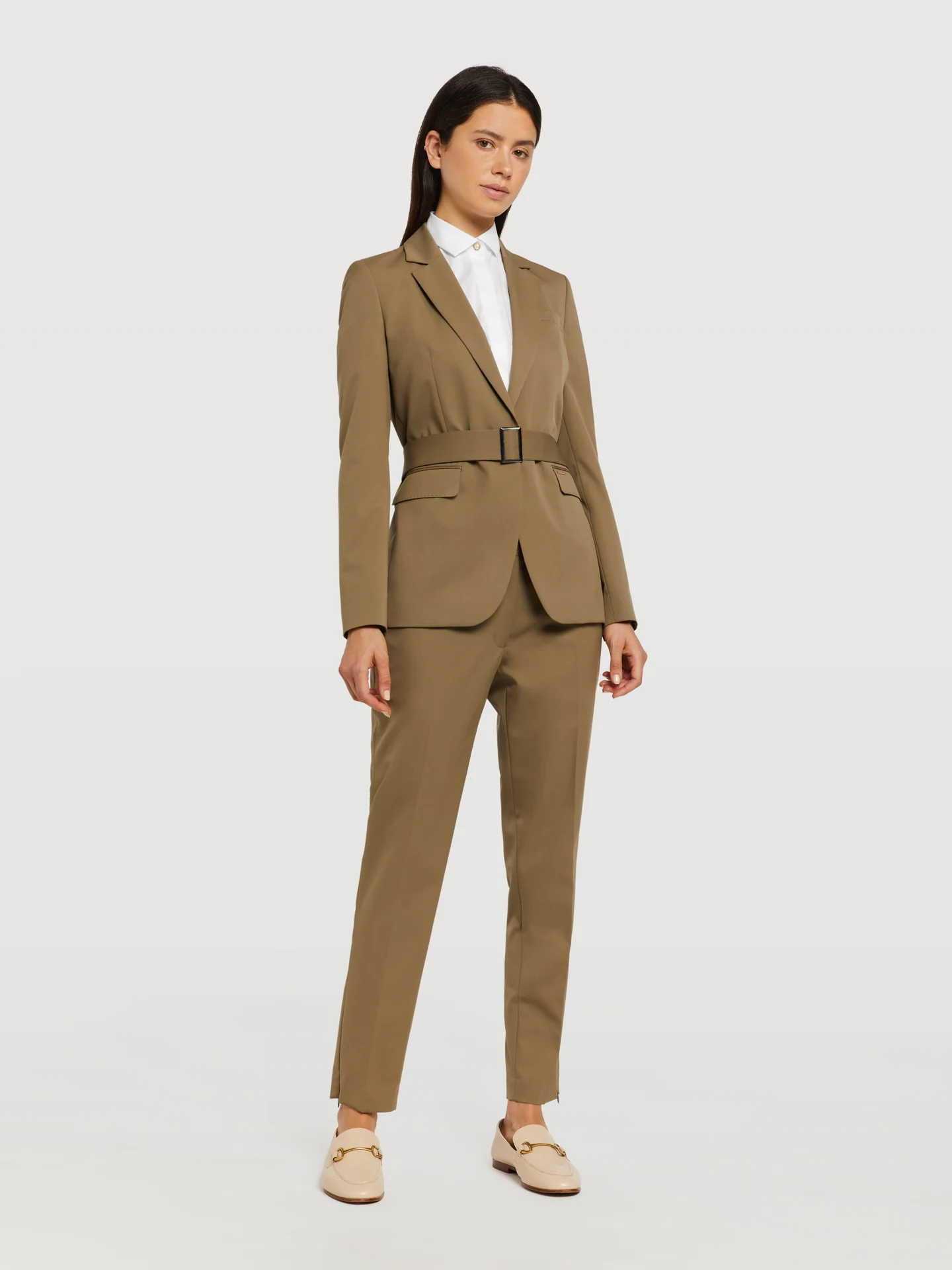 Single breasted suit with belt detail - Image 2