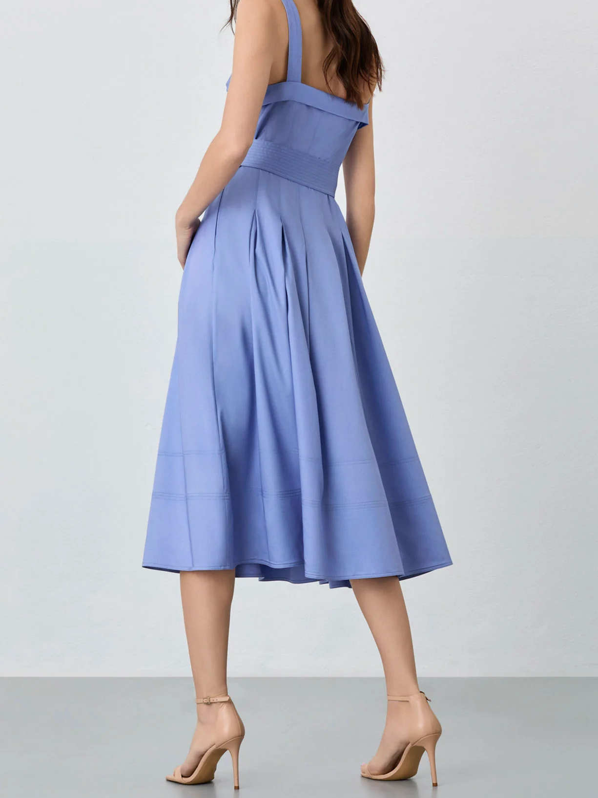 Sleeveless Midi Dress In Tencel Blend - Image 7