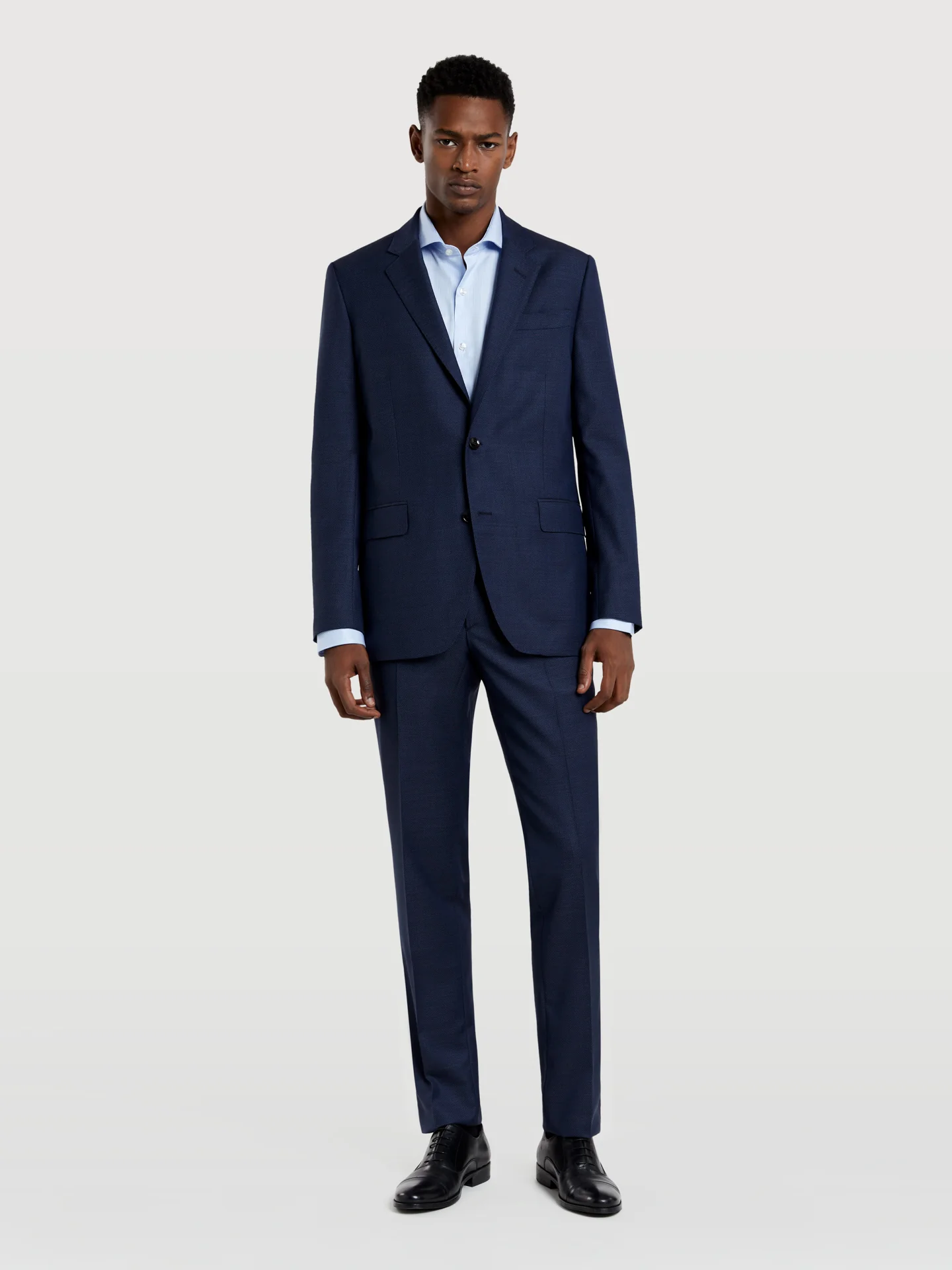 Slim fit 4 seasons birdeye italian fabric suit