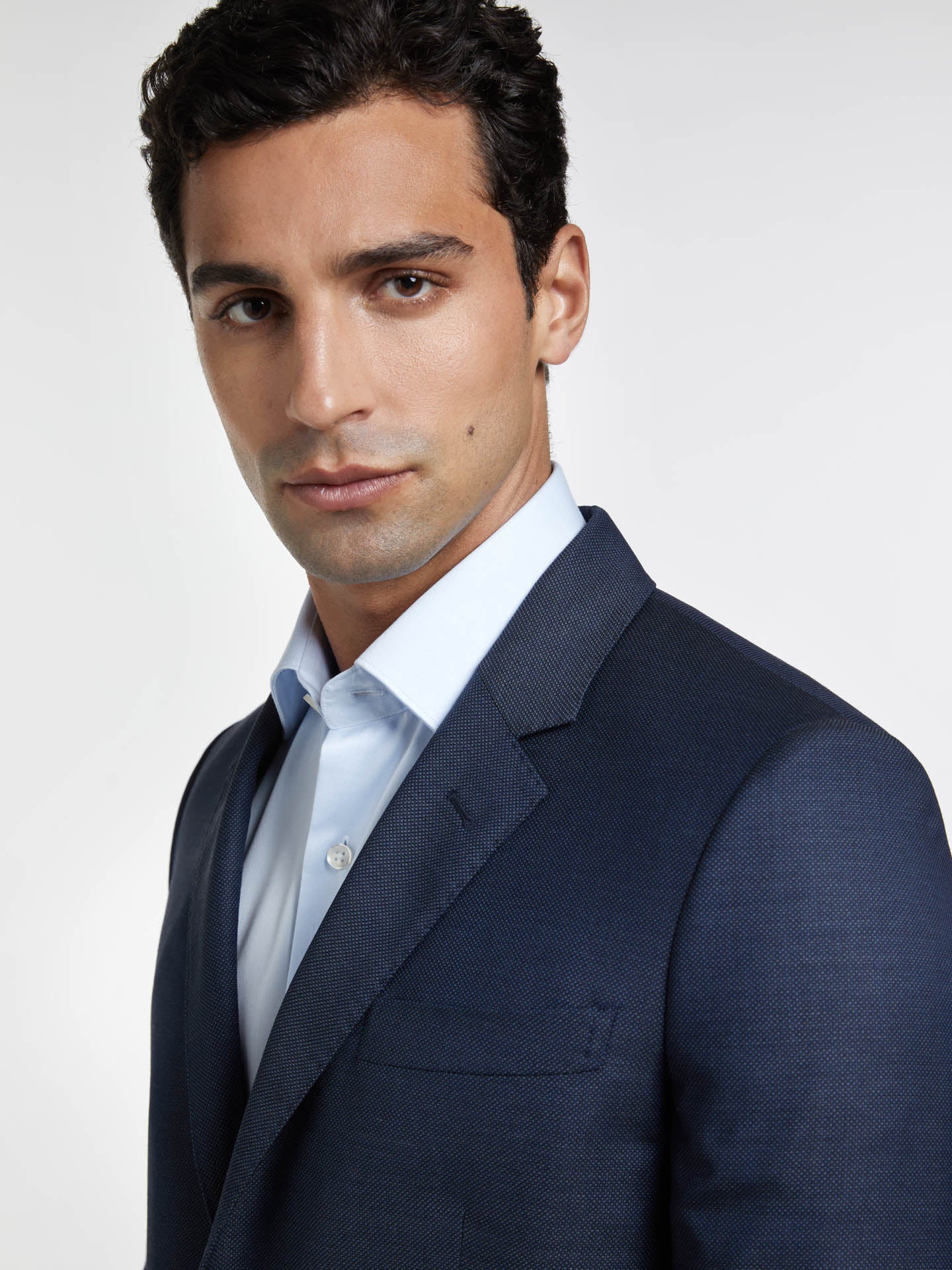 Slim Fit 4 Seasons Birdeye Italian Fabric Suit - Image 2