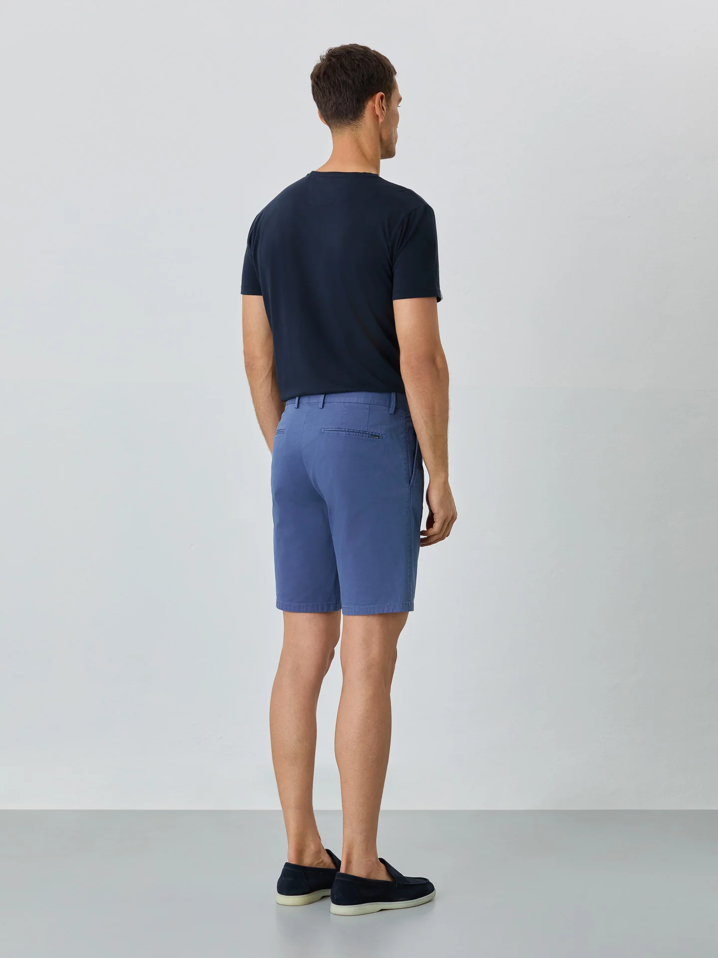 Slim Fit Bermuda Shorts In Blended Cotton - Image 12