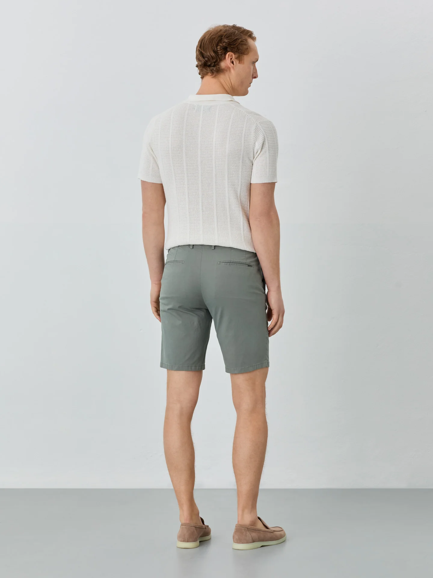 Slim Fit Bermuda Shorts In Blended Cotton - Image 14