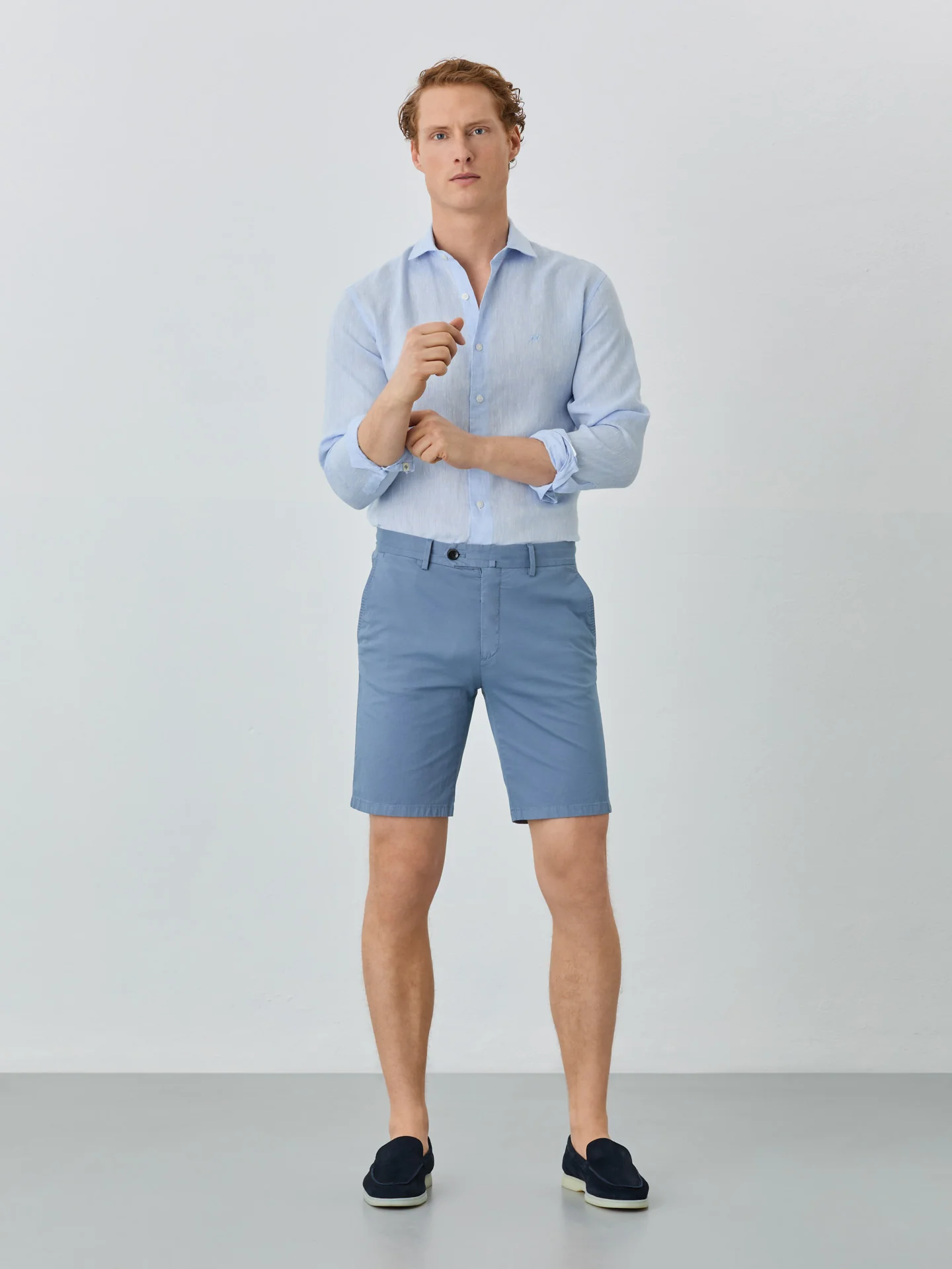 Slim Fit Bermuda Shorts In Blended Cotton - Image 25