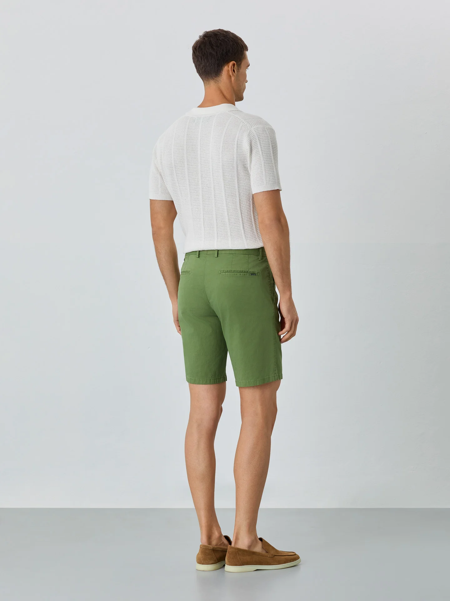 Slim Fit Bermuda Shorts In Blended Cotton - Image 30