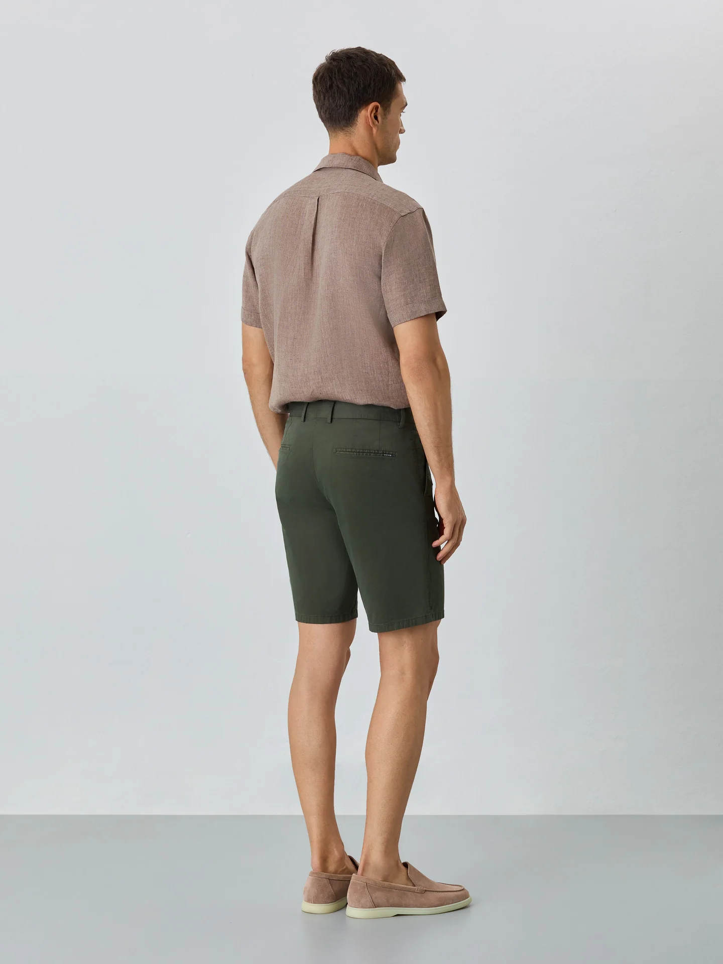 Slim Fit Bermuda Shorts In Blended Cotton - Image 5