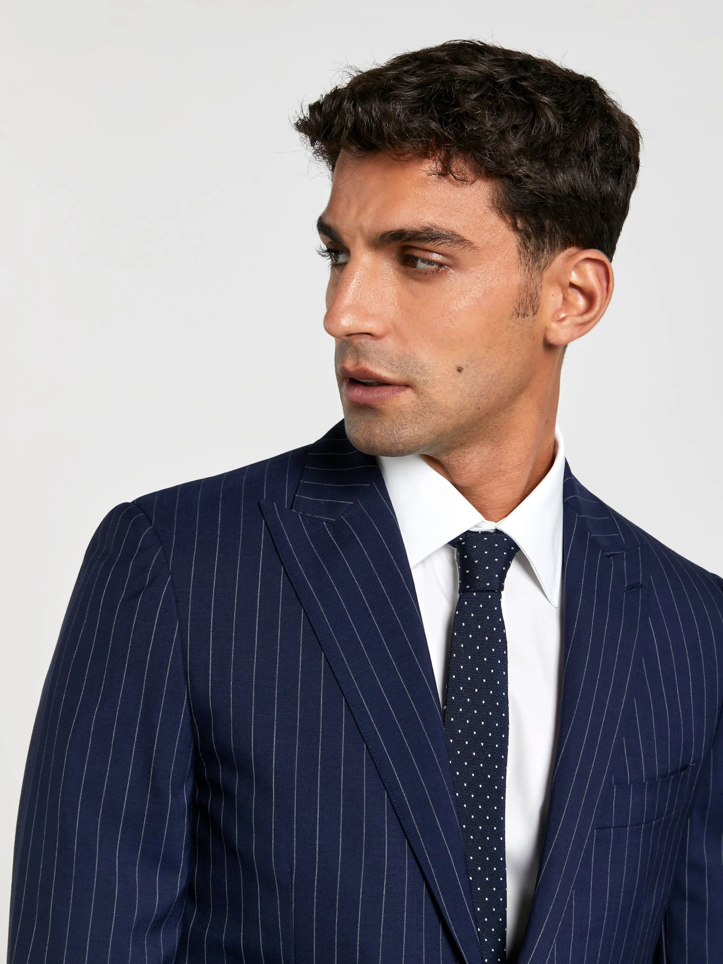 Slim fit business pinstripe suit - Image 3