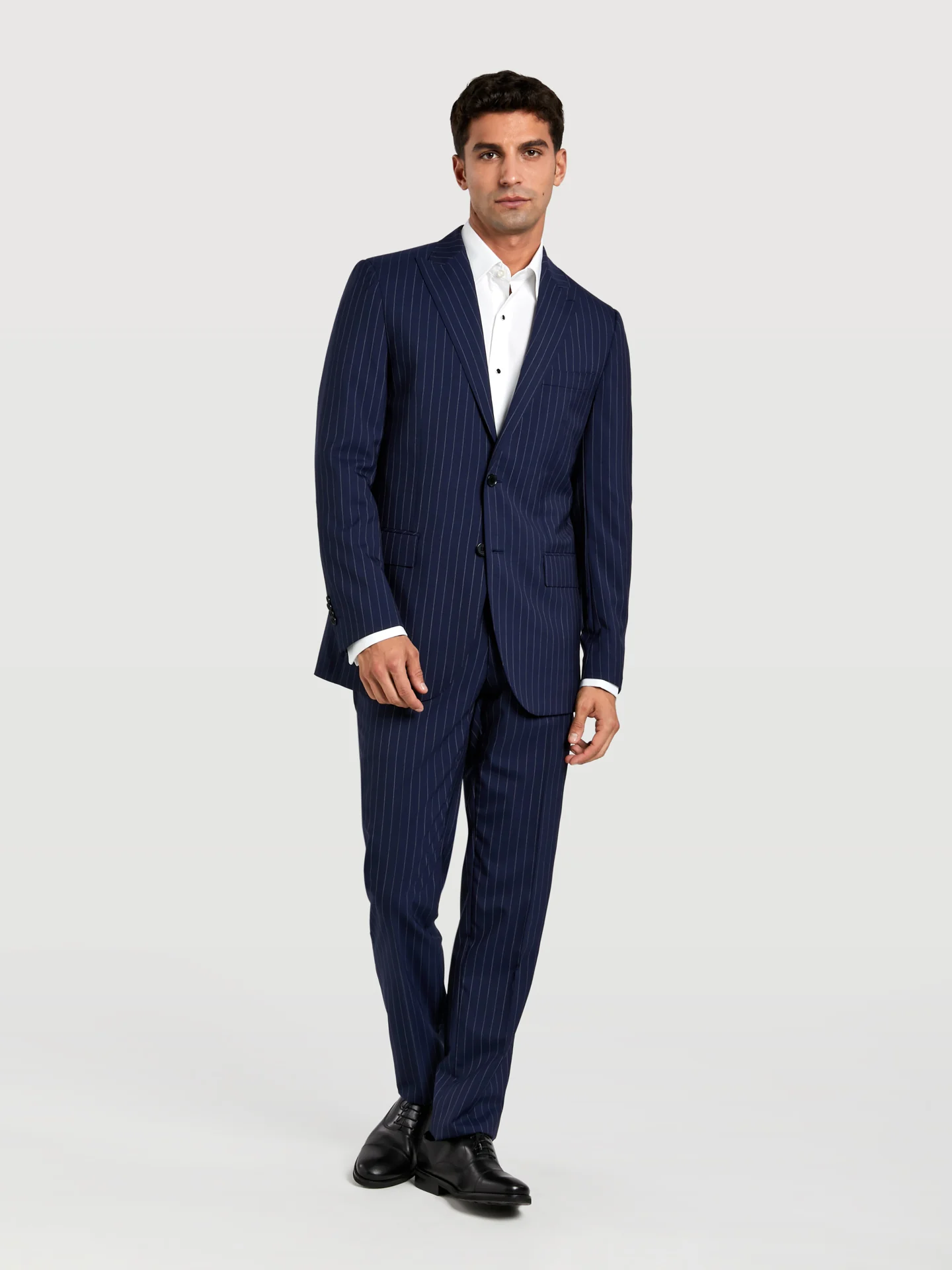 Slim fit business pinstripe suit - Image 4