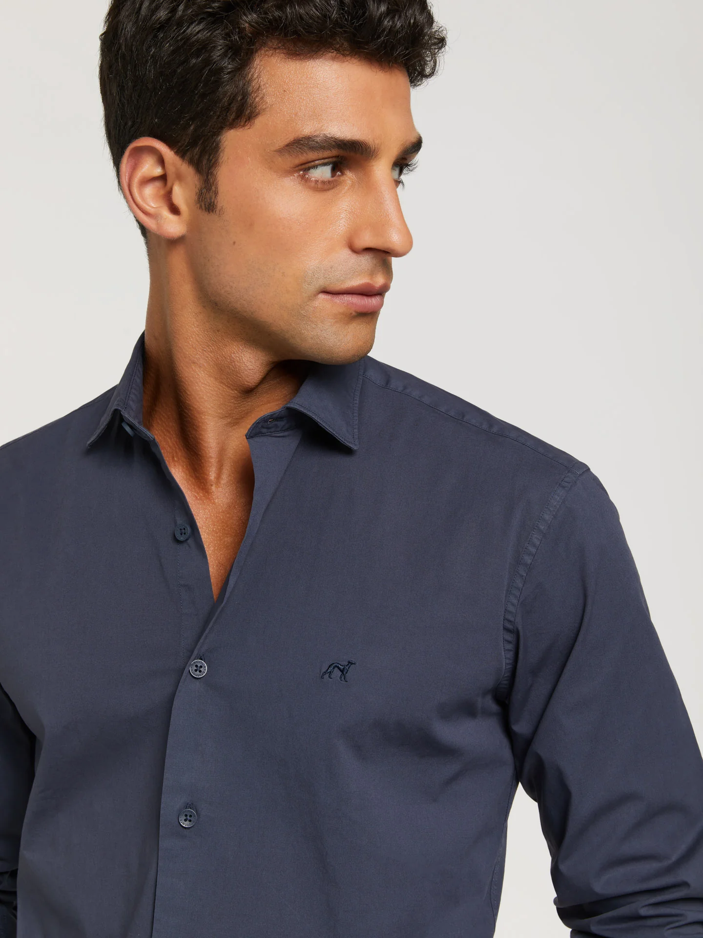 Slim fit comfort poplin garment dye shirt - Image 11