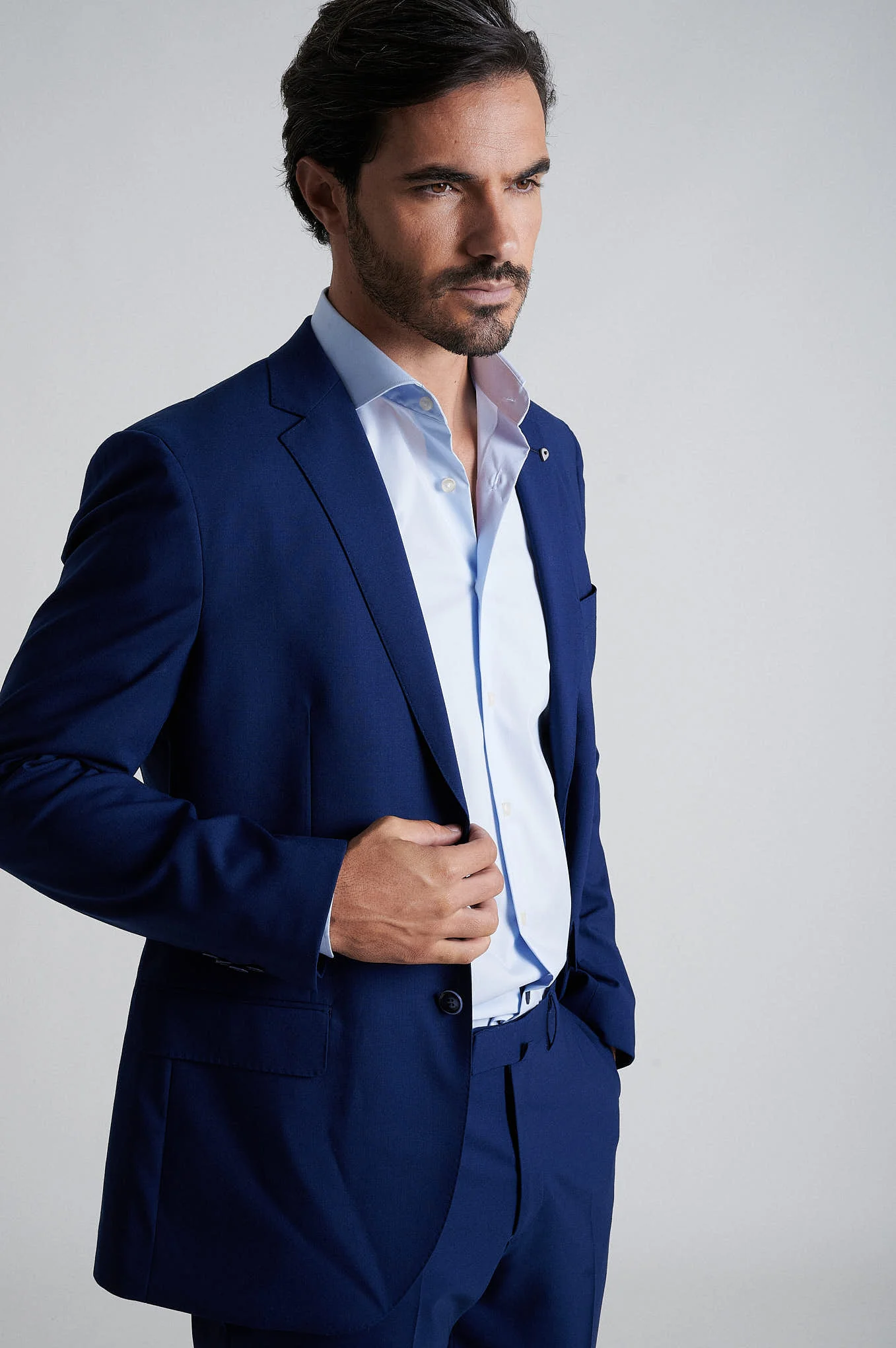 Slim fit comfort wool elastane suit half canvas construction Anti-crease finishing - Image 3