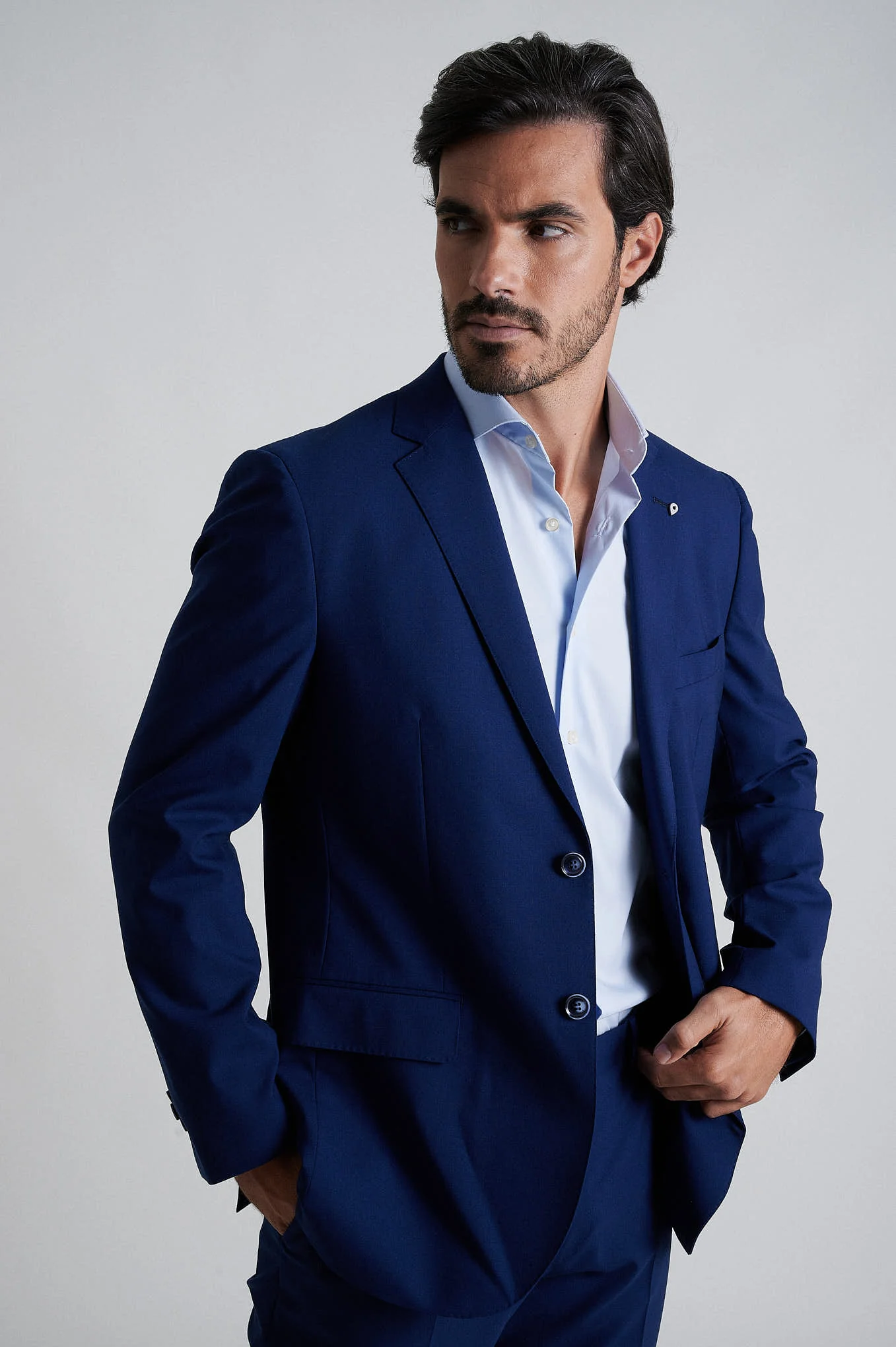 Slim fit comfort wool elastane suit half canvas construction Anti-crease finishing - Image 4