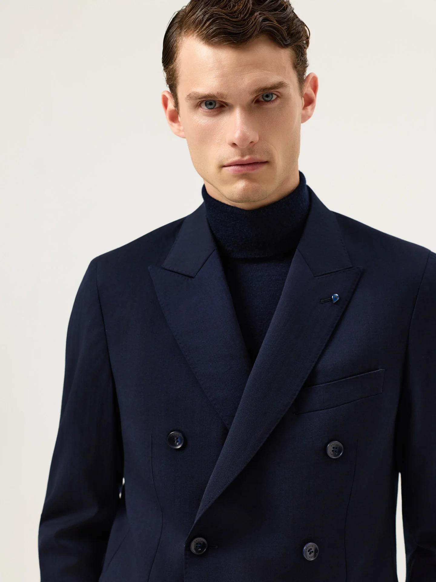 Slim Fit Double-Breasted Herringbone Travel Suit - Image 2