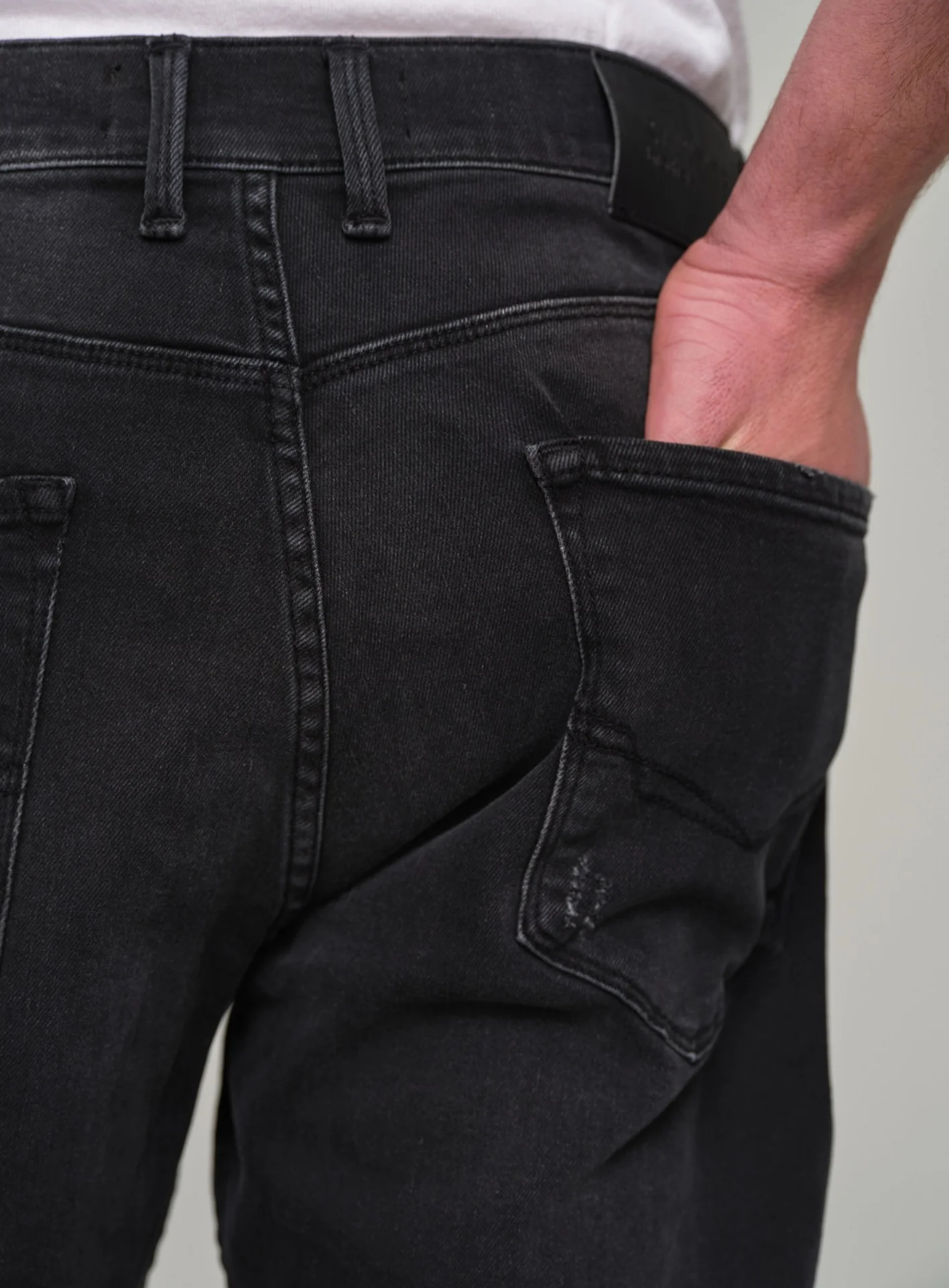 Slim fit jeans - Image 2