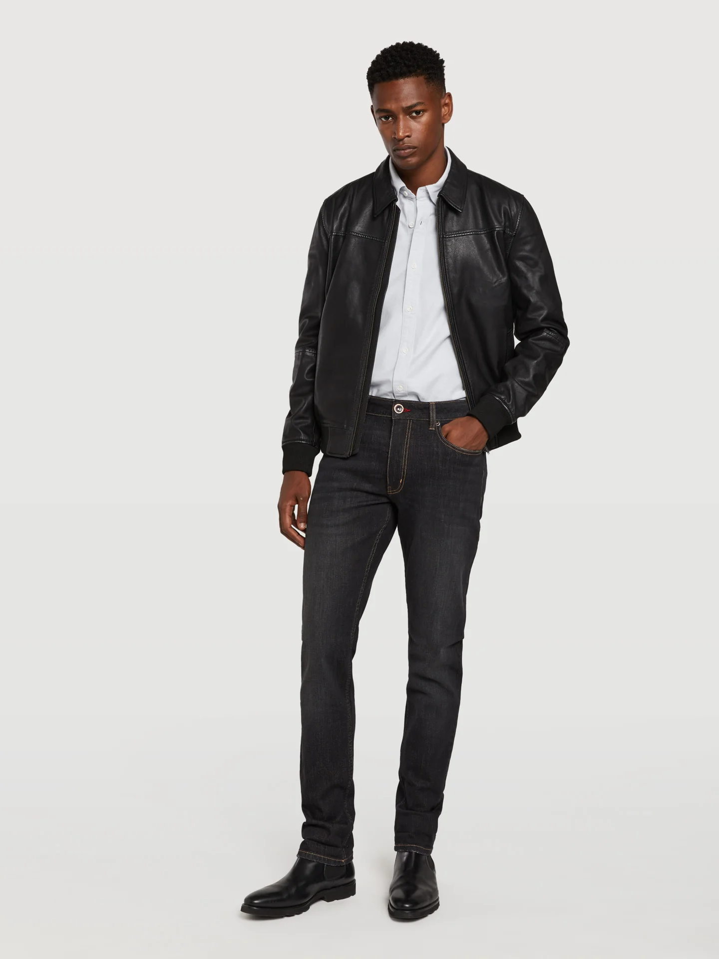 Slim fit jeans