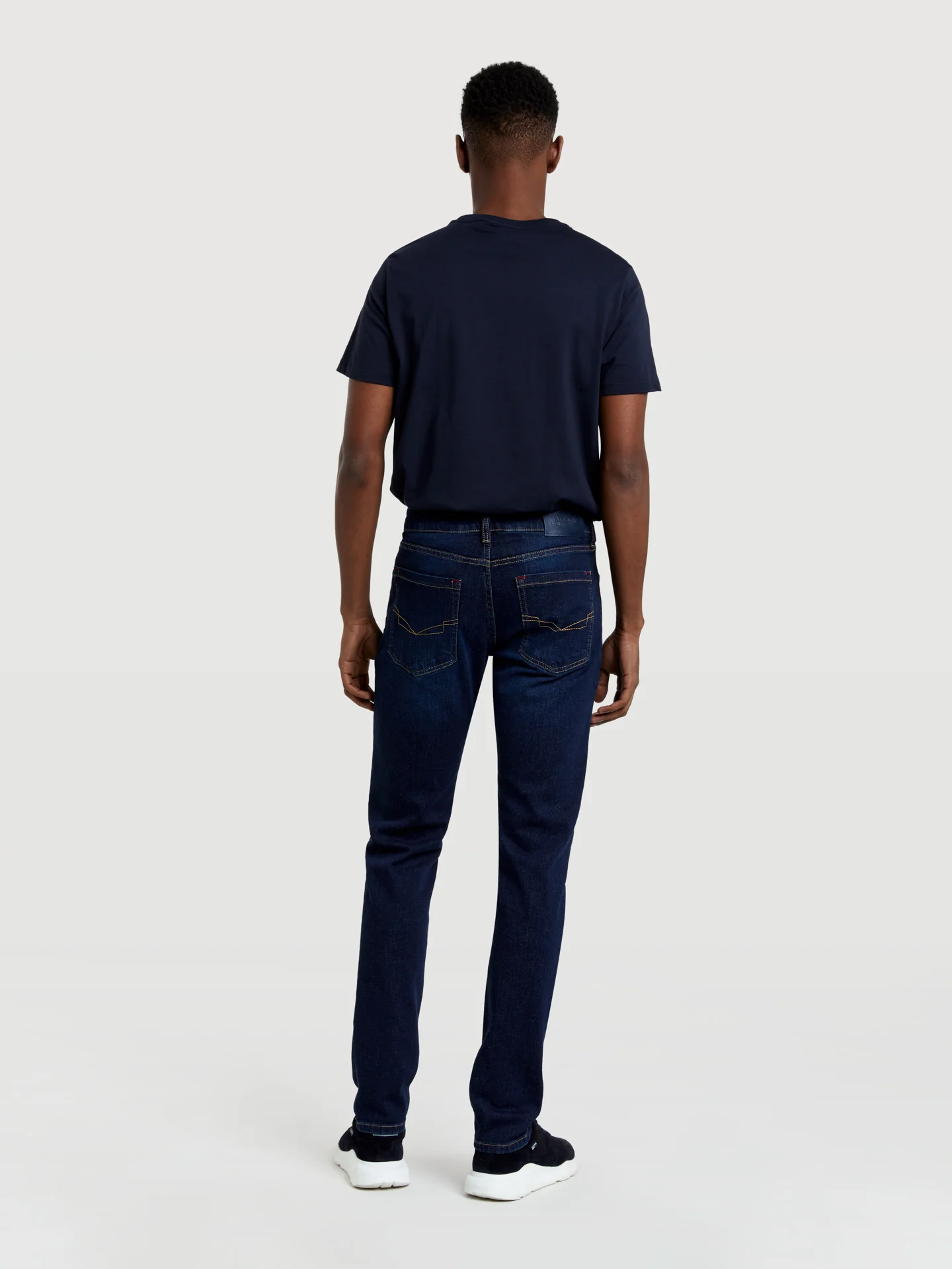 Slim fit jeans - Image 2