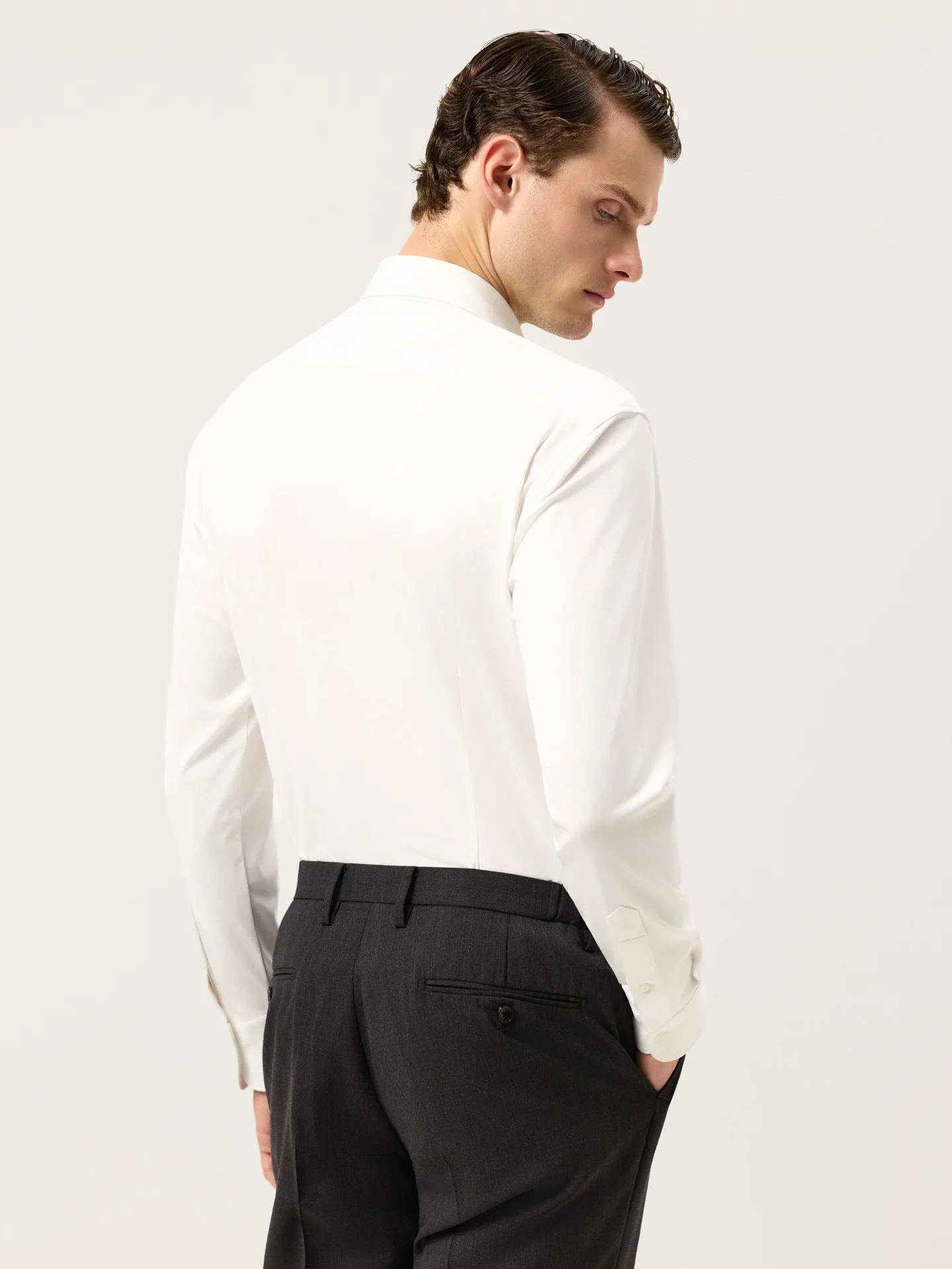 Slim Fit Jersey Stretch Travel Shirt With Newport Collar - Image 11