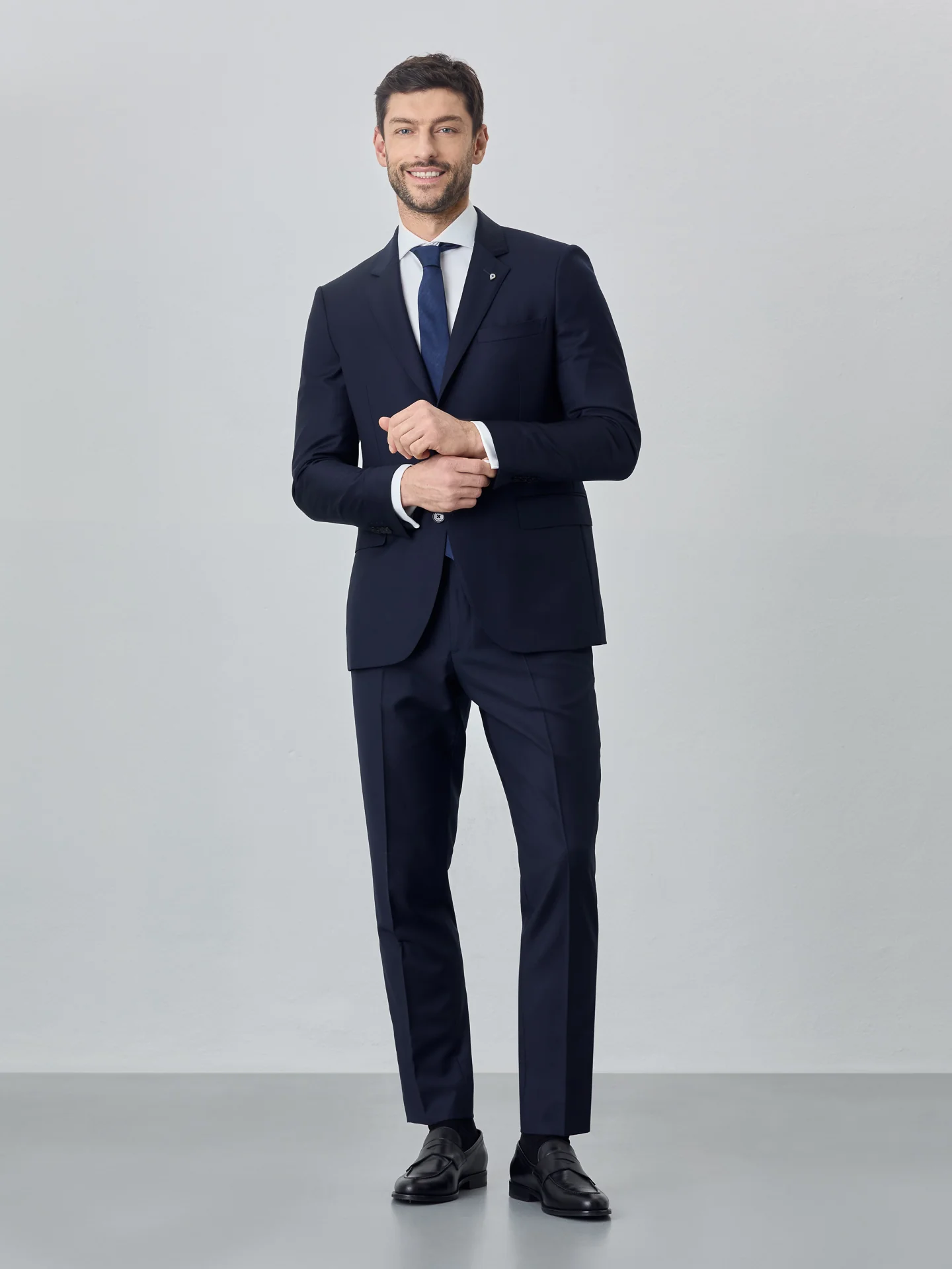 Slim Fit K-Moving Italian Fabric Suit - Image 5