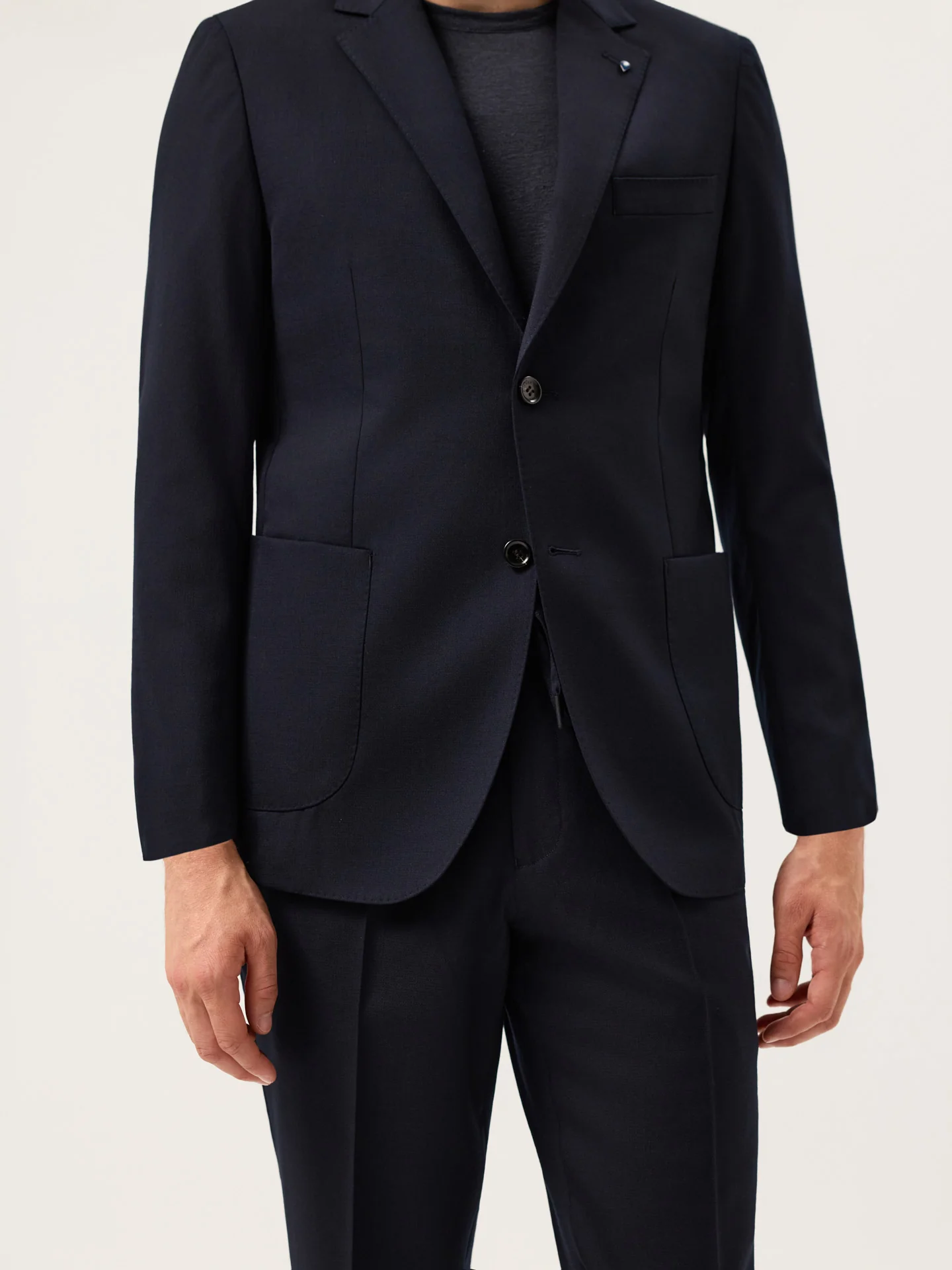 Slim Fit Lounge Travel Suit In Washable Wool - Image 2