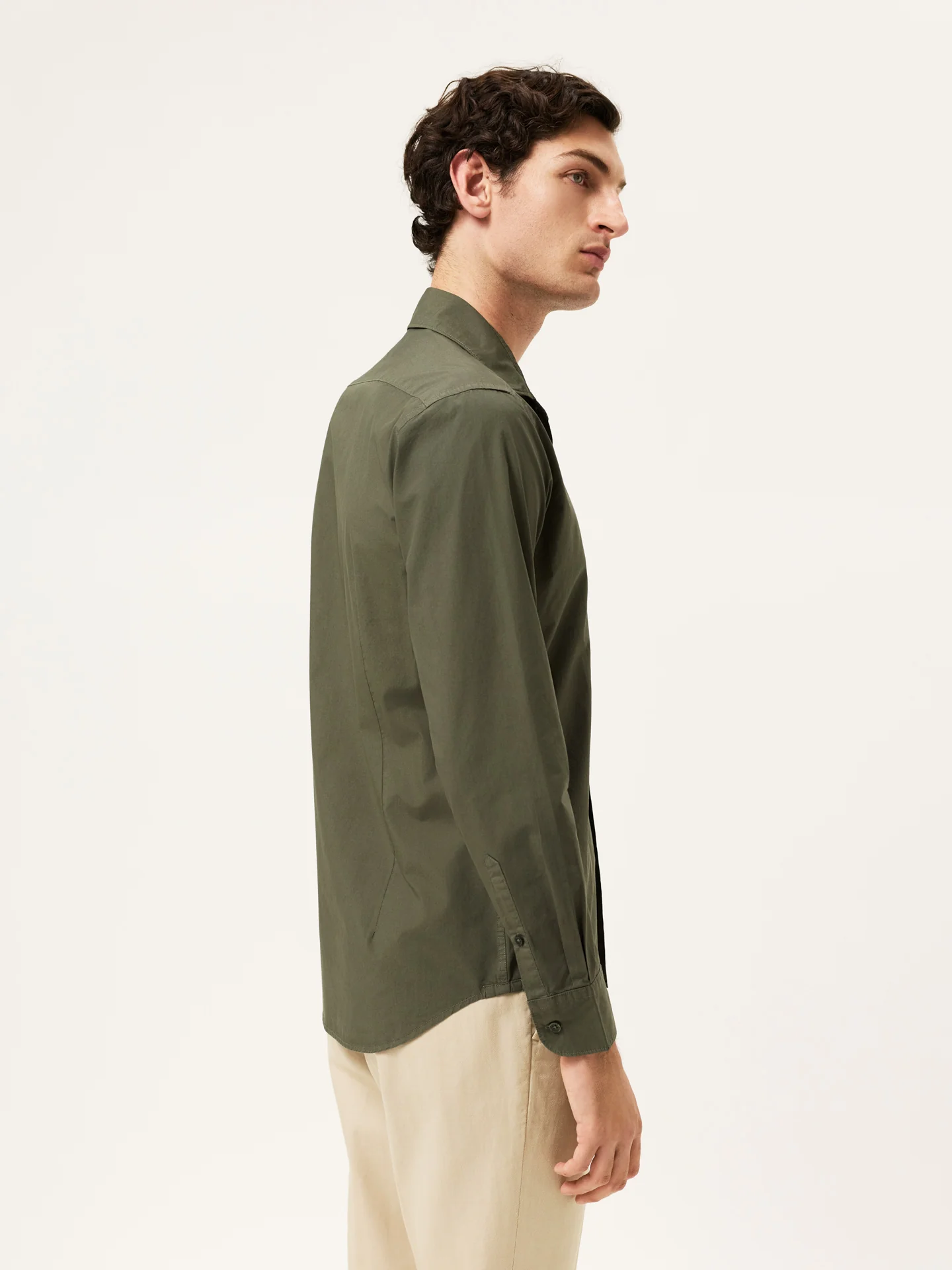 Slim Fit Overdye Poplin Shirt With Open Collar - Image 11