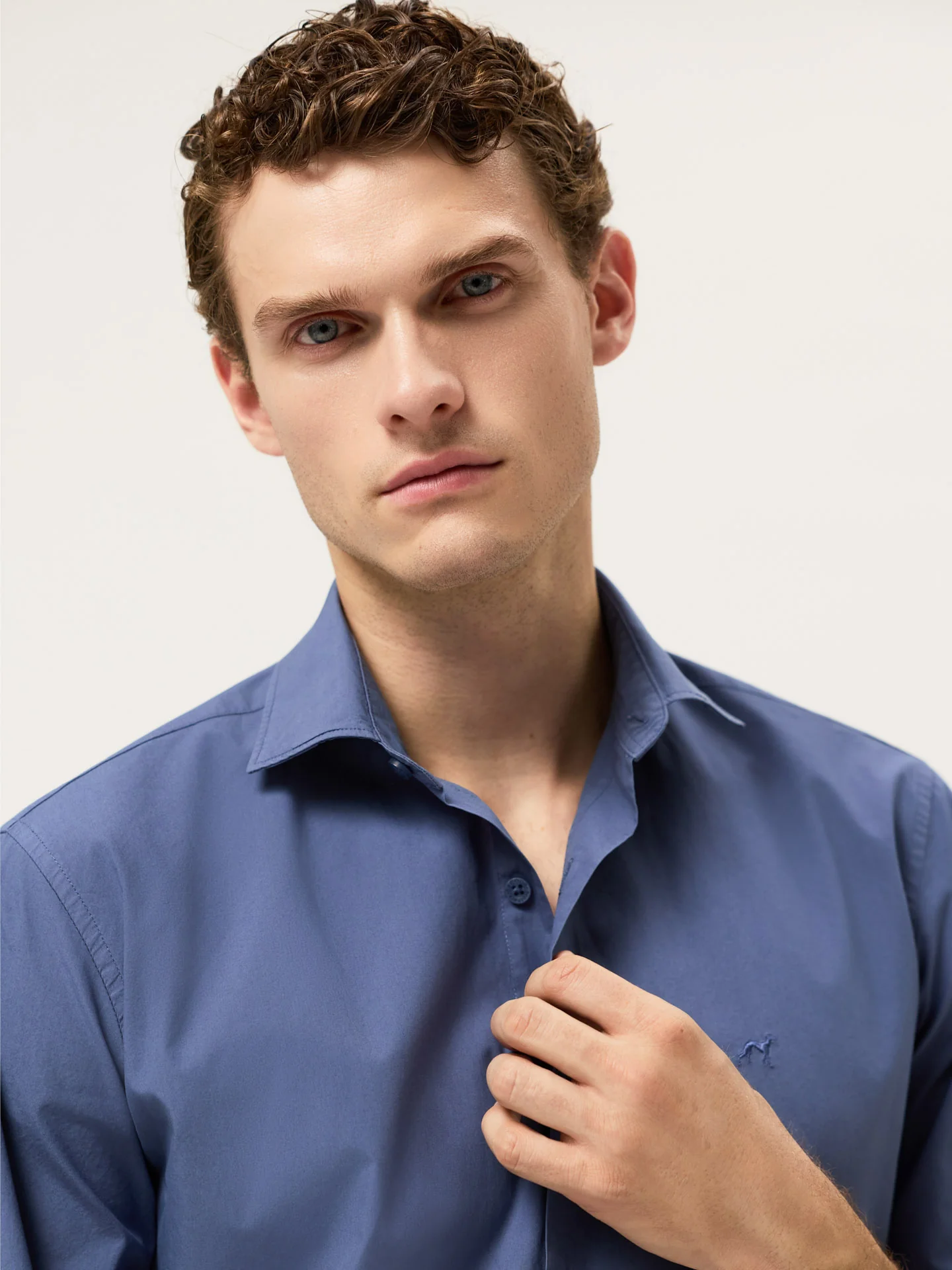 Slim Fit Overdye Poplin Shirt With Open Collar - Image 2