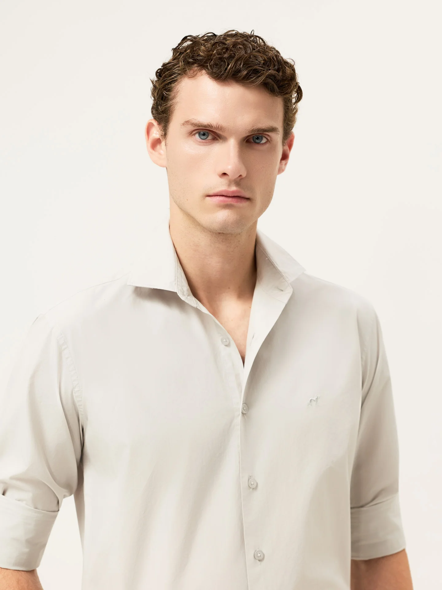 Slim Fit Overdye Poplin Shirt With Open Collar - Image 37