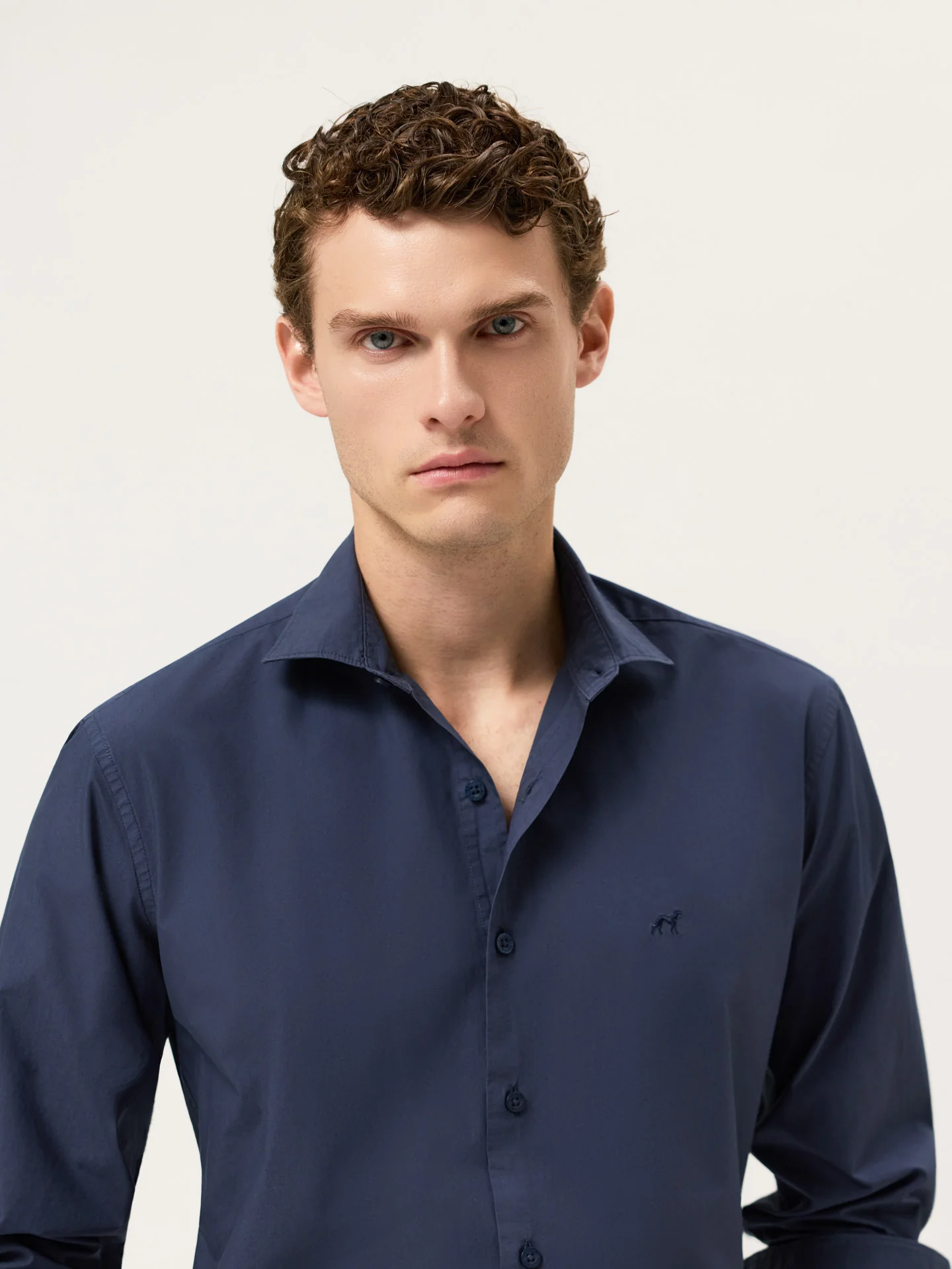 Slim Fit Overdye Poplin Shirt With Open Collar - Image 42