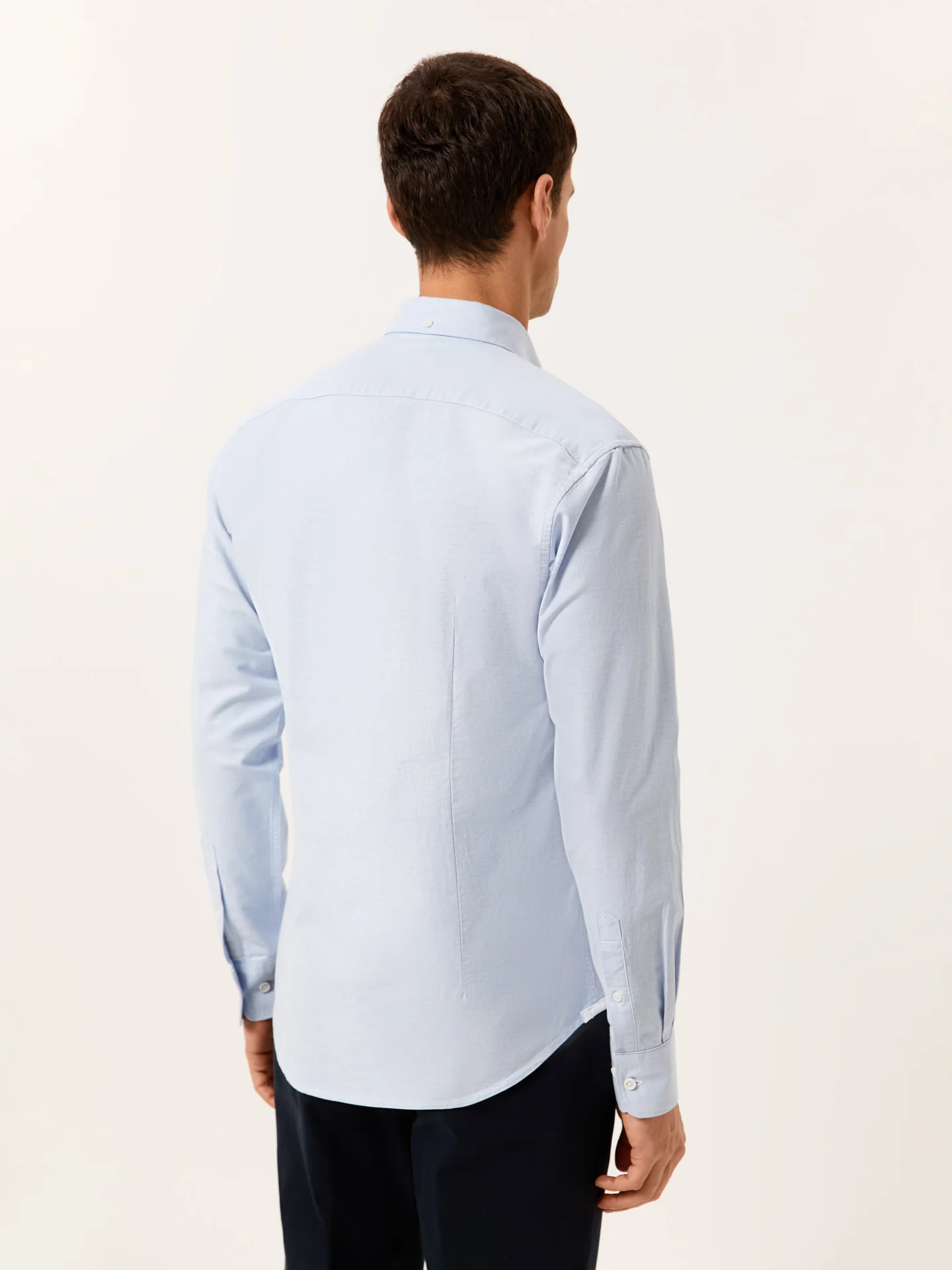 Slim Fit Oxford Shirt in Comfort Cotton - Image 4