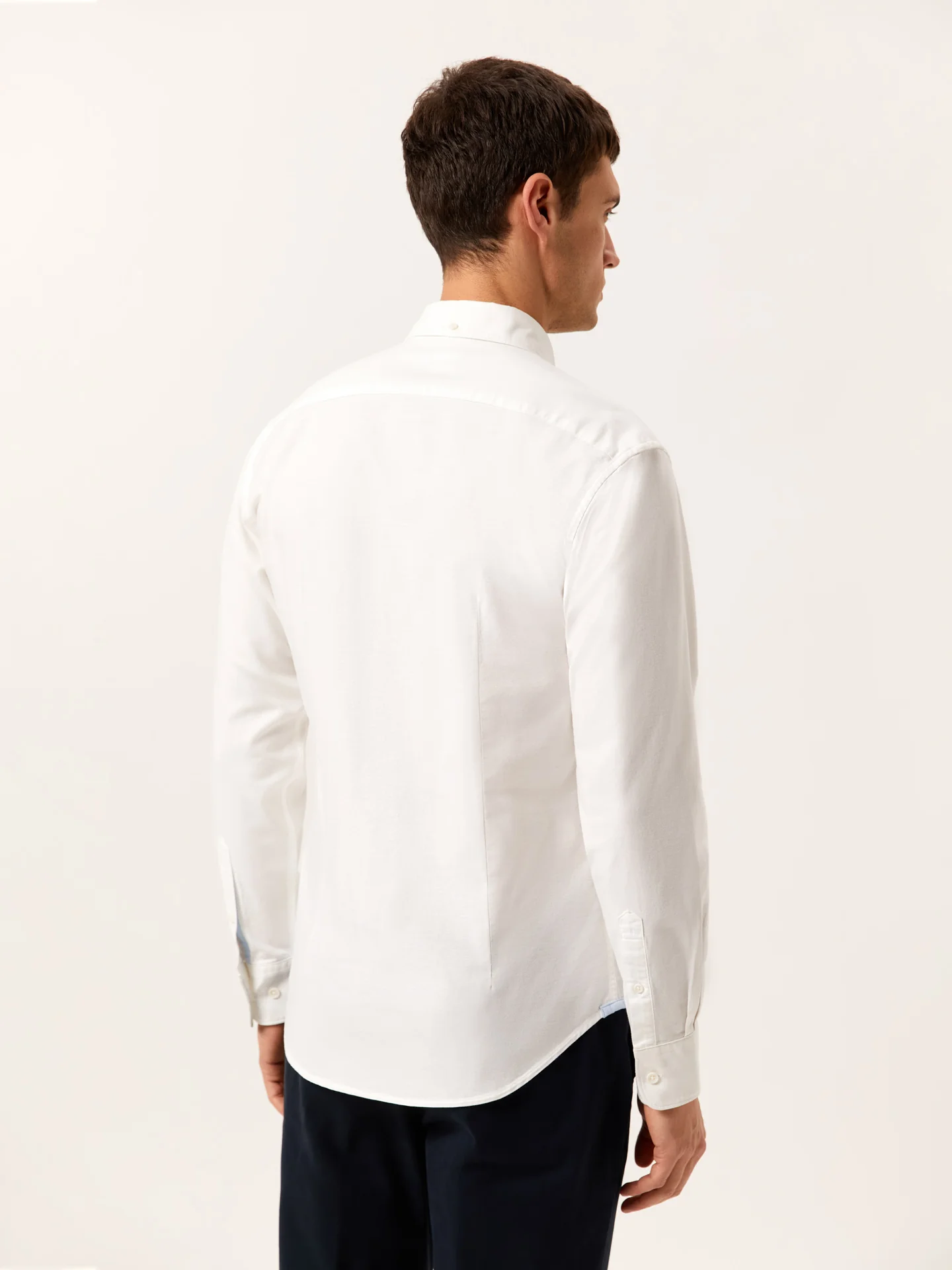 Slim Fit Oxford Shirt in Comfort Cotton - Image 3
