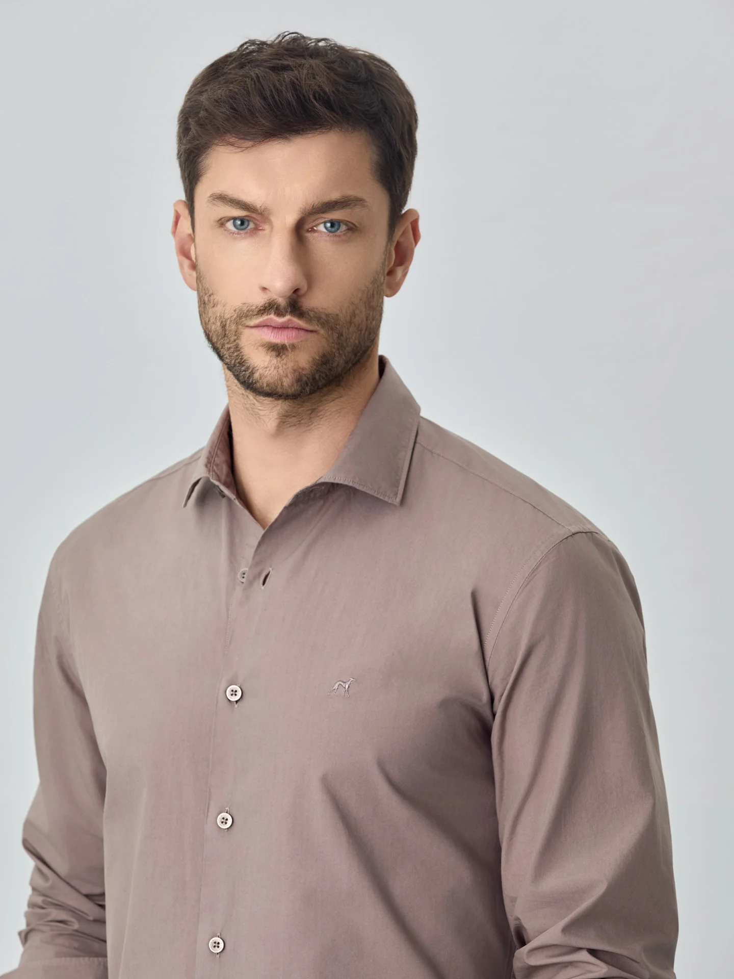 Slim fit poplin over dye shirt - Image 14