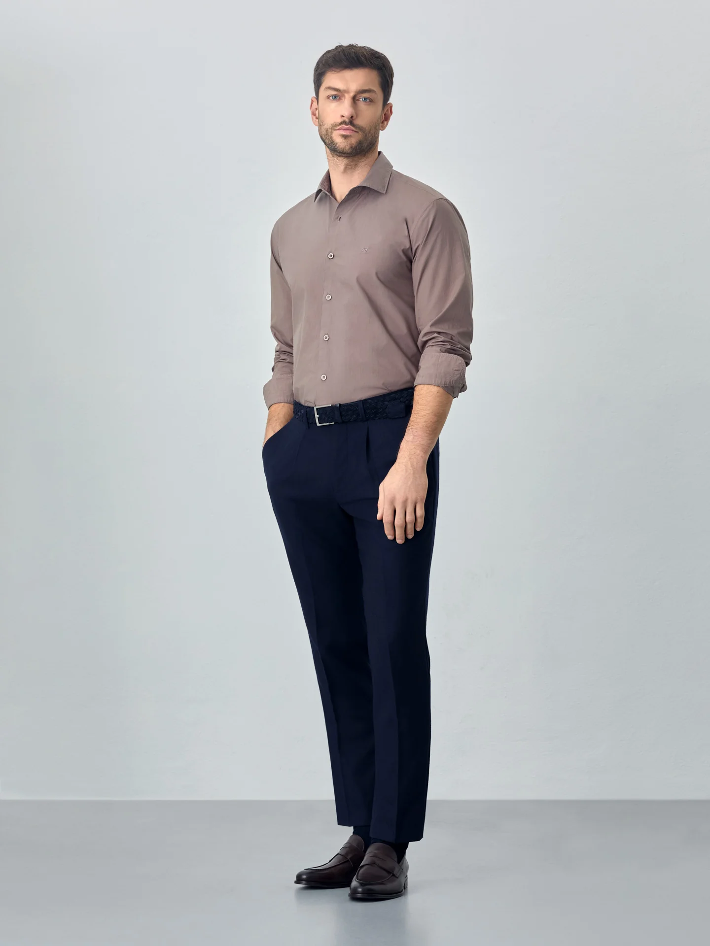 Slim fit poplin over dye shirt - Image 15