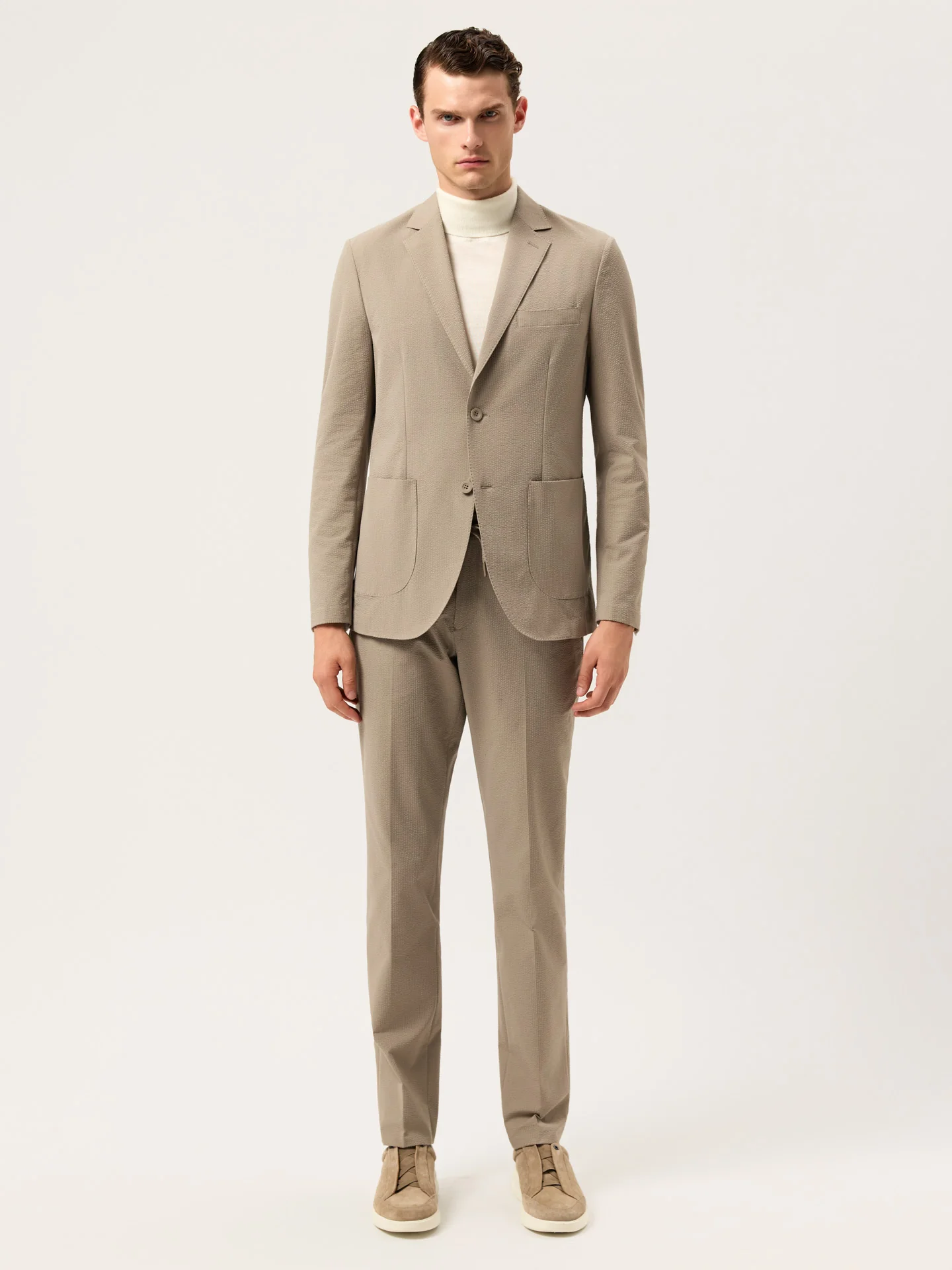 Slim Fit Seersucker Travel Suit In Washable Fabric