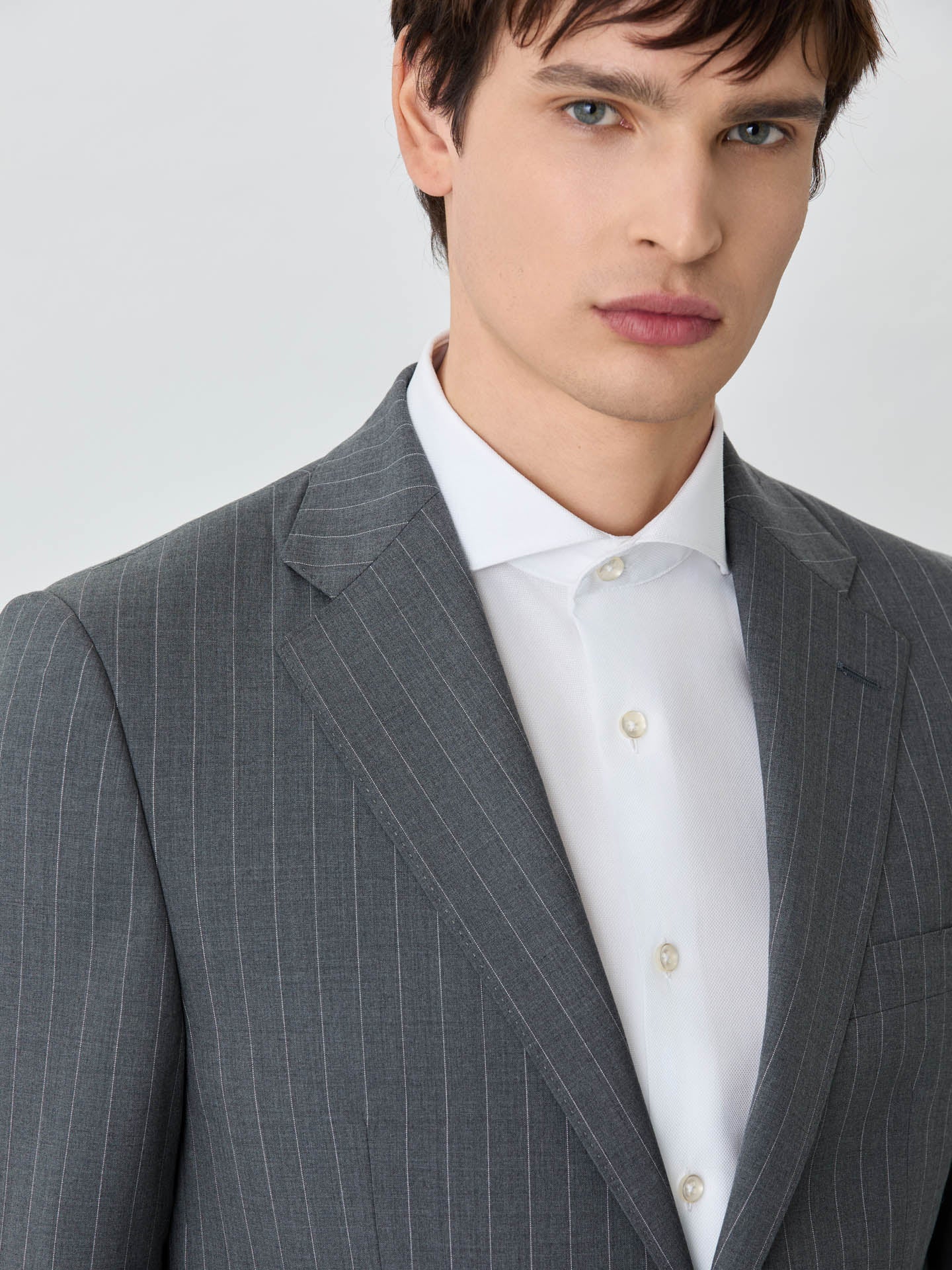 Slim Fit Suit in Wool With Stripes - Image 2