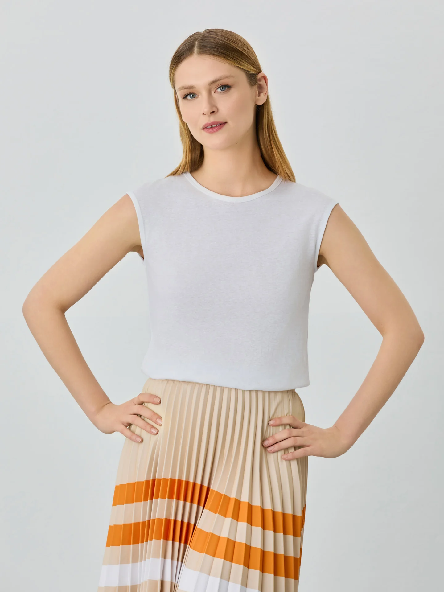 Slim Fit T-shirt Linen-Blend Jersey - Image 5