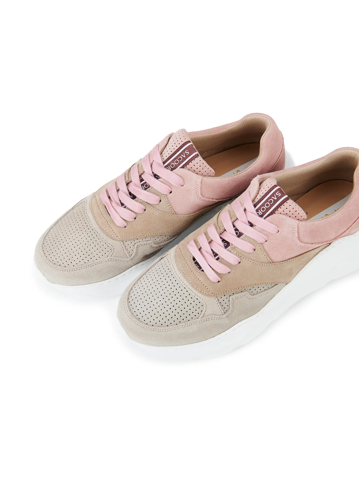 Sneakers with light weight sole - Image 4