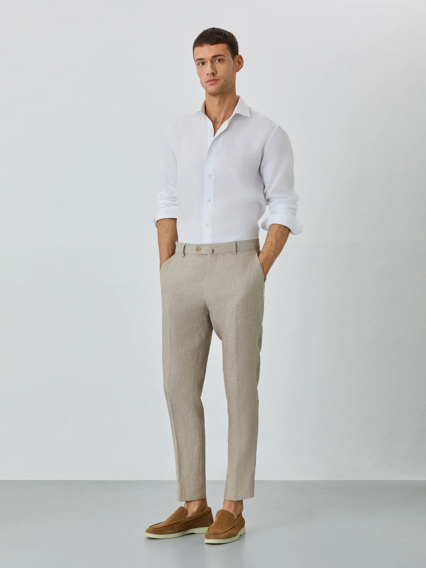 Suit Trousers With Coin Pocket In Linen - Image 2