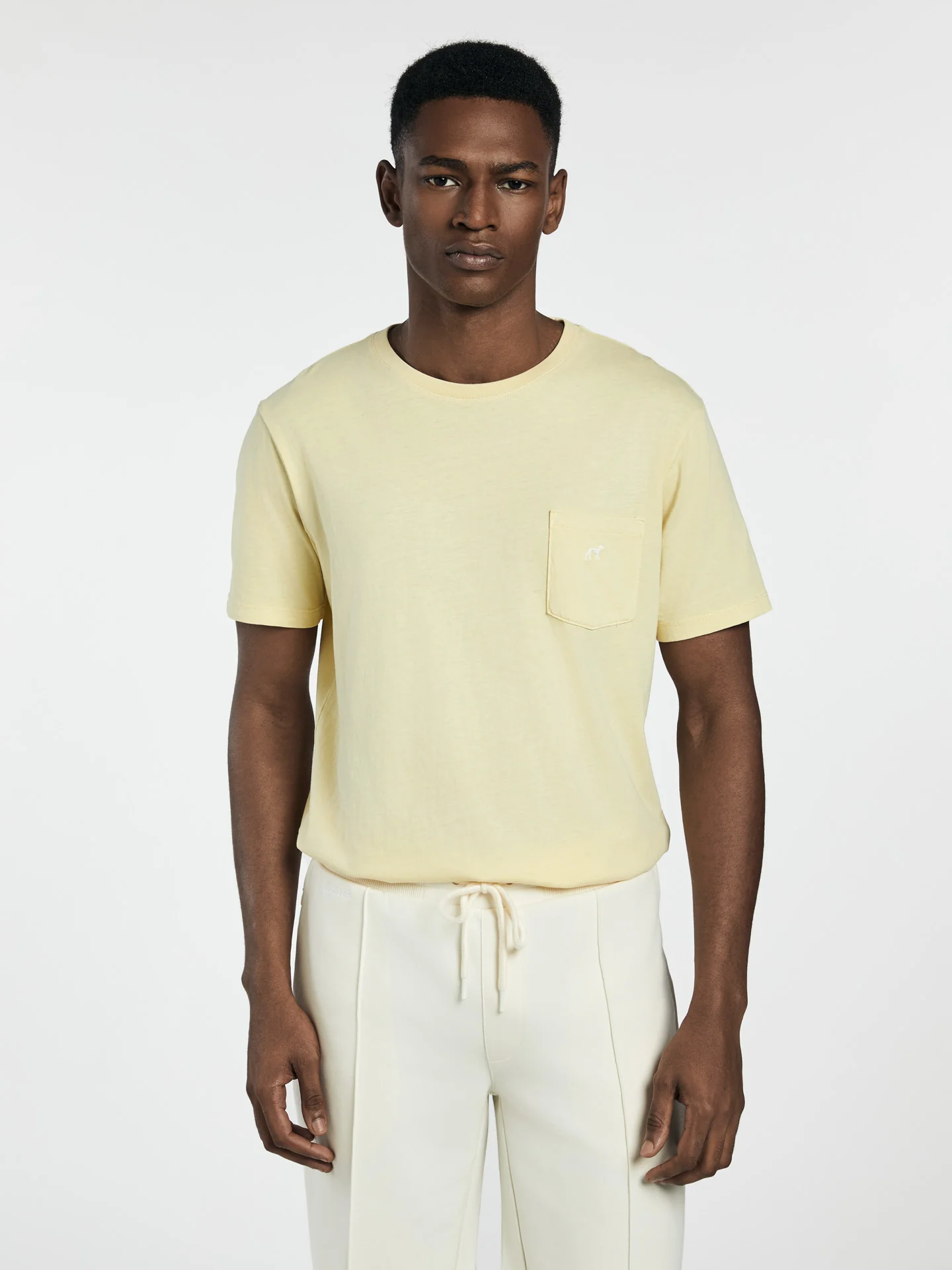 T-shirt with chest pocket - Image 4