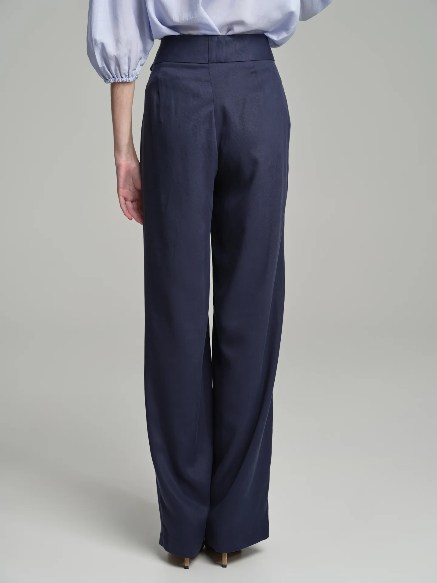 Tie belt loose trousers - Image 3