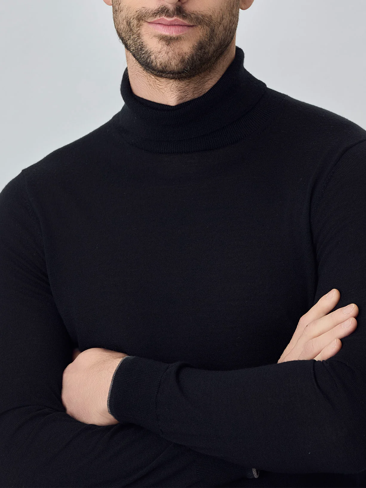Turtleneck Sweater With Long Sleeves In Extra Fine Merino Wool - Image 2
