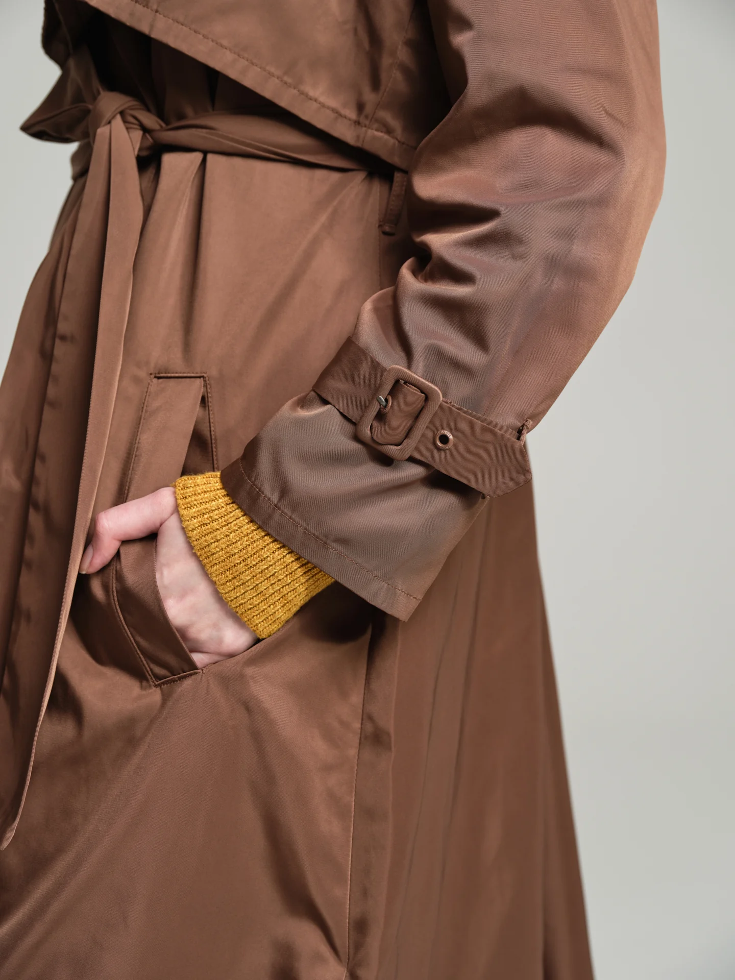 Versatile 2 in 1 connect trenchcoat - Image 4
