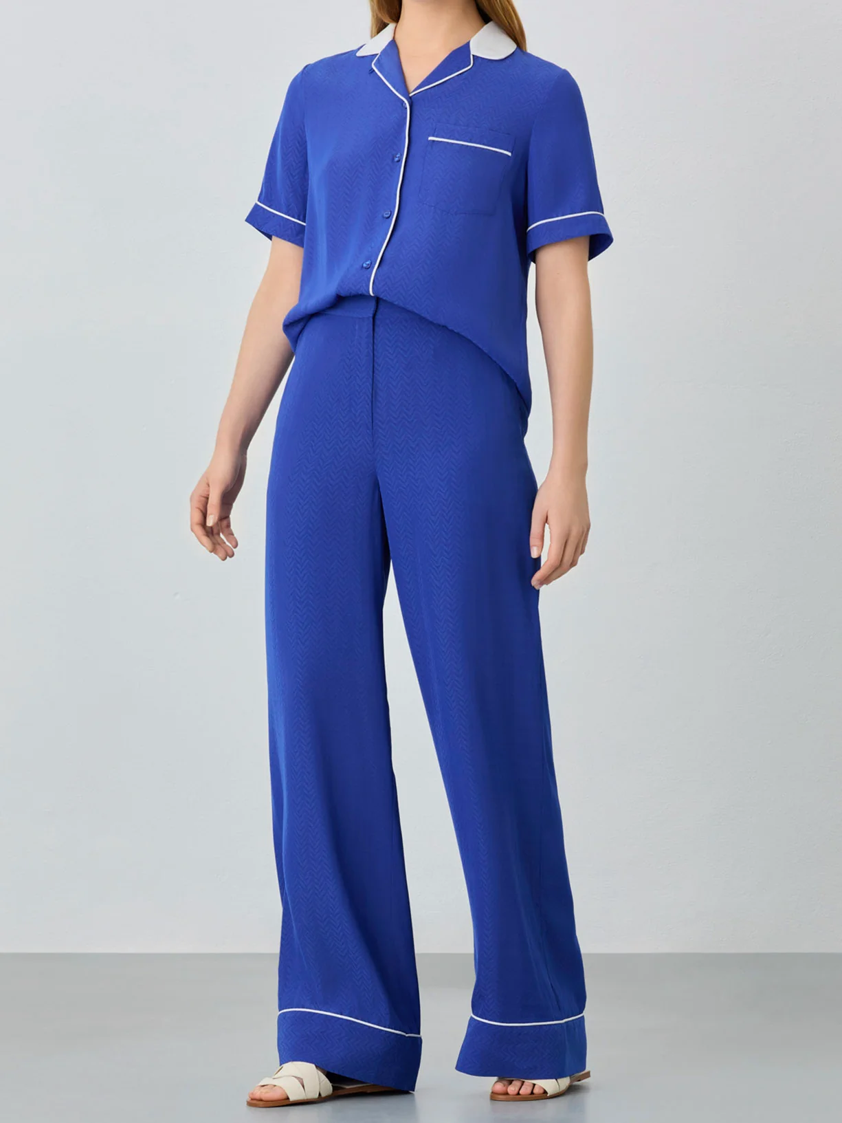 Wide Leg Trousers In Eco Viscose Blend Jarquard Fabric
