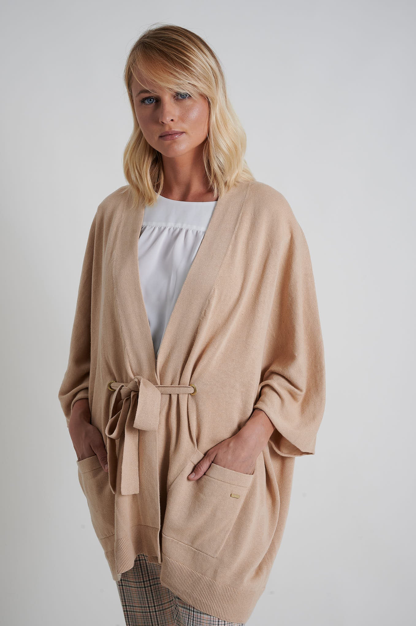 Women's Casual Cardigan - Image 3
