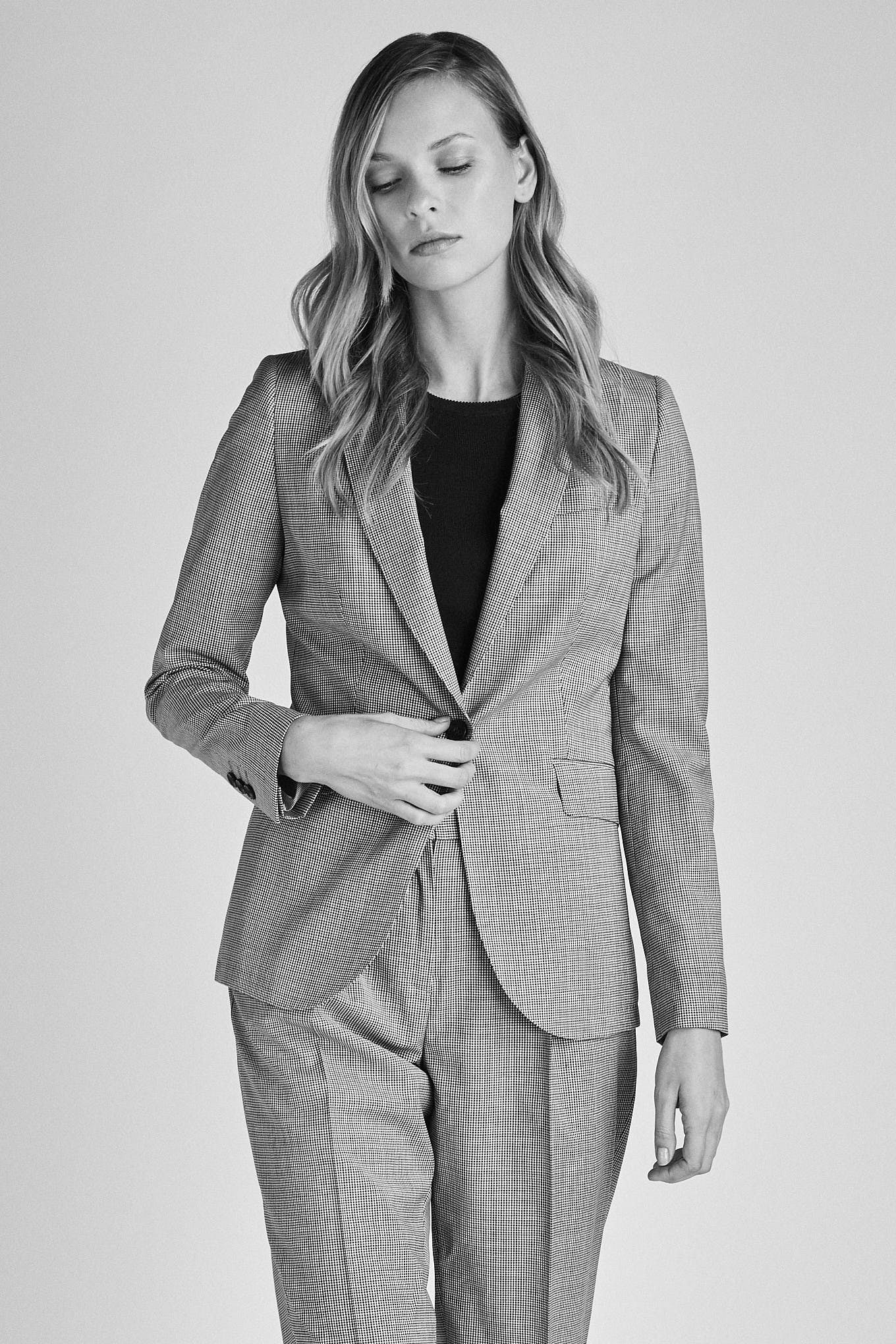Women's Classic 100% Wool Slim Fit Trousers - Image 7
