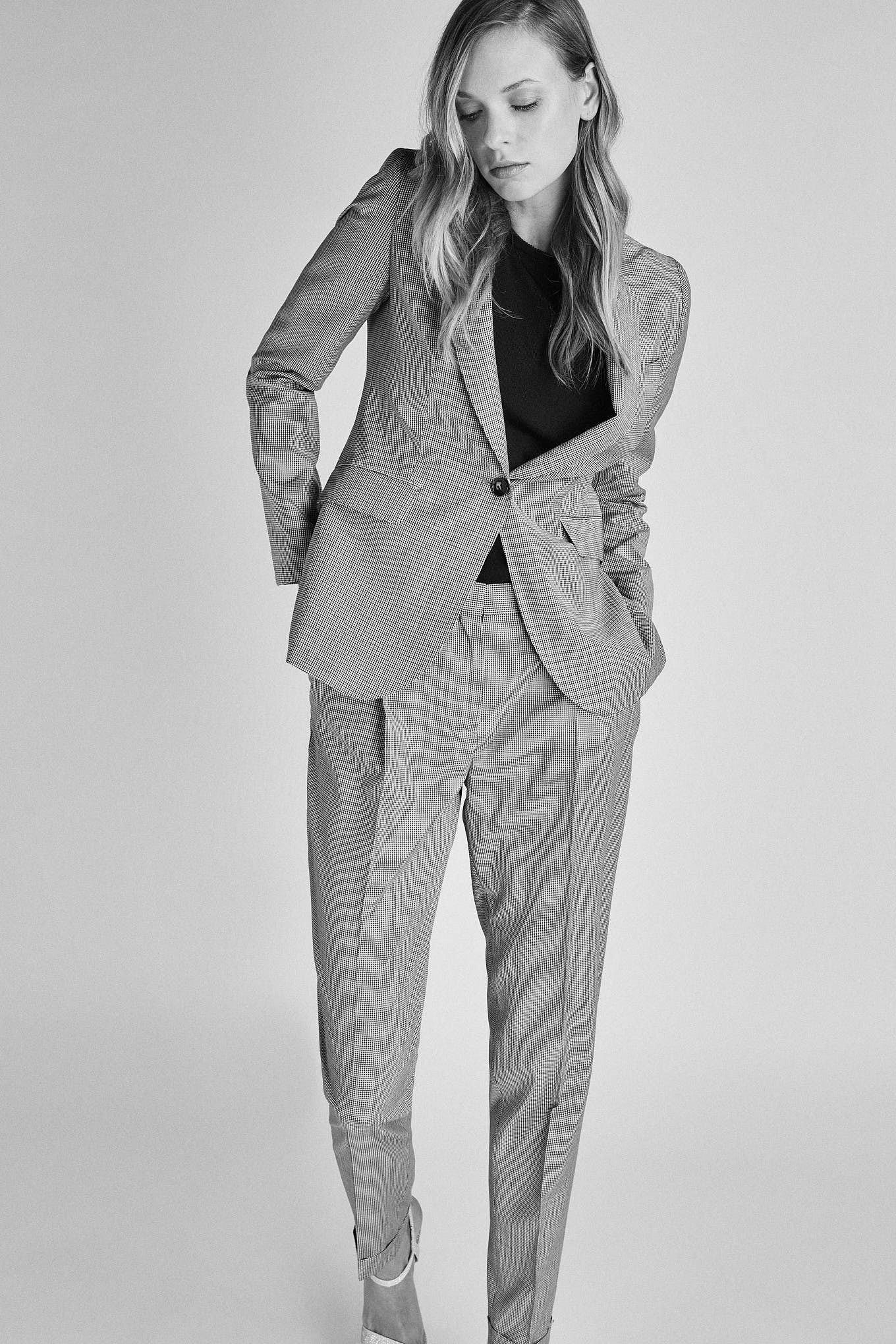 Women's Classic 100% Wool Slim Fit Trousers - Image 8