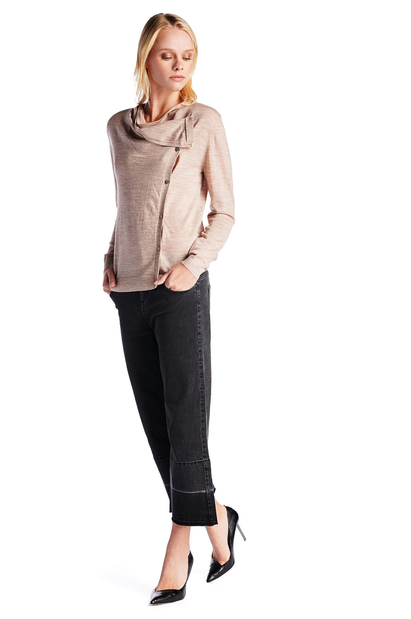 Women's Regular Fit Casual Cardigan - Image 4