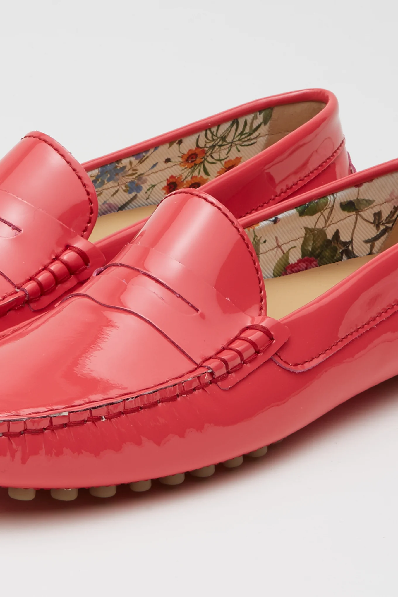 Women's Varnished Leather Drivers - Image 6